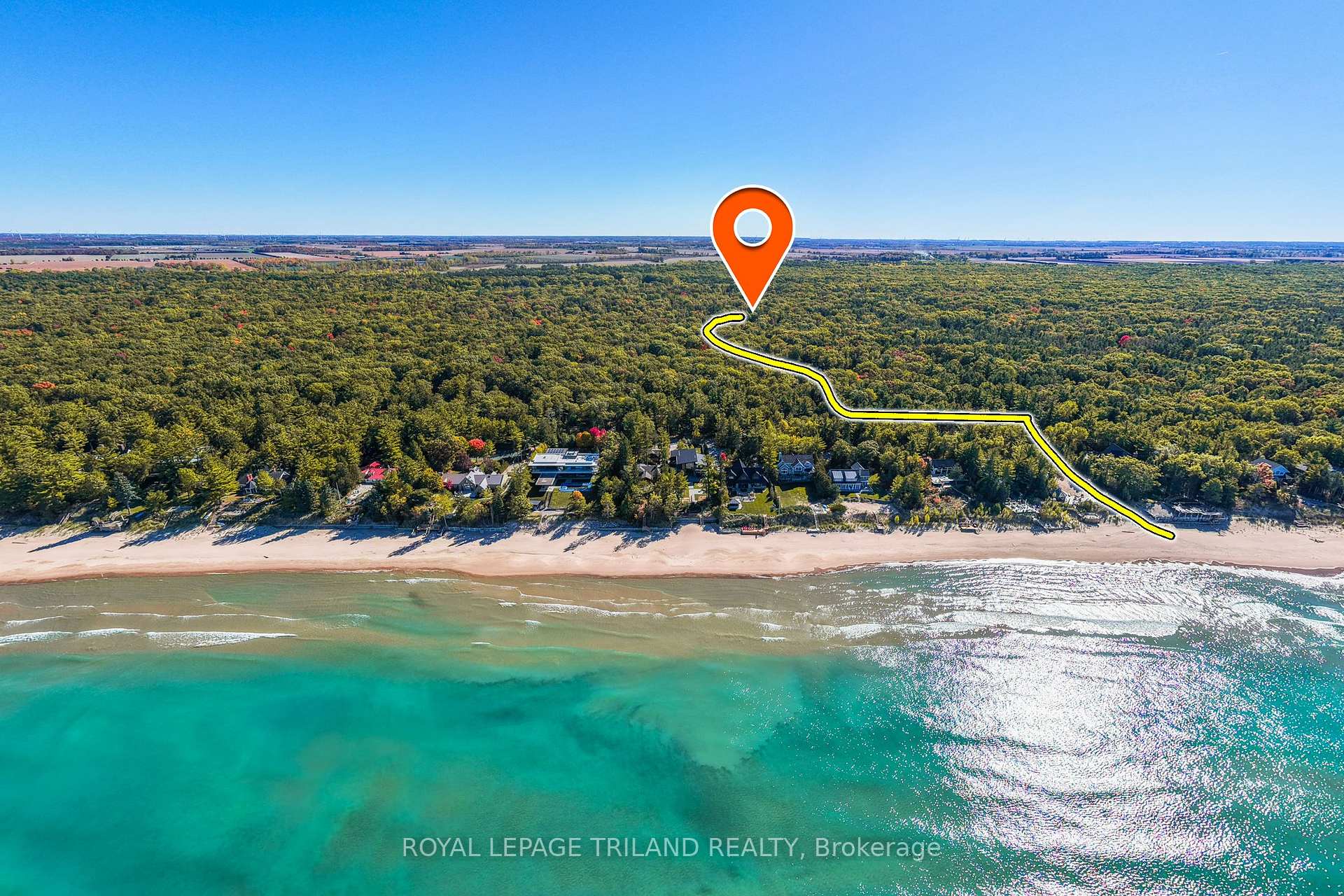 Photo 4 of 10016 The Trail, Lambton Shores, Grand Bend — HOMEH