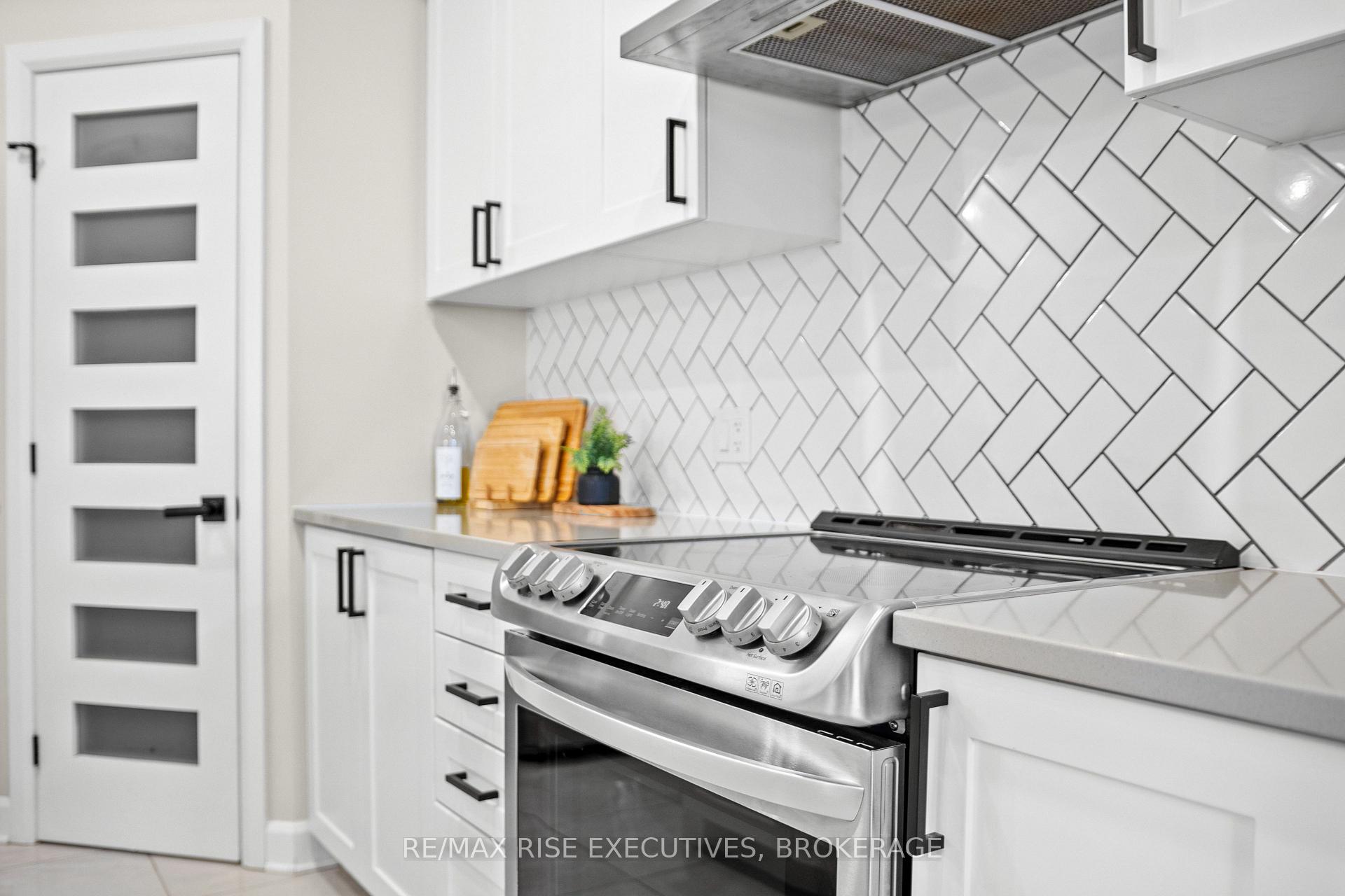 Photo 9 of 824 Celeste Drive, Kingston, City Northwest — HOMEH