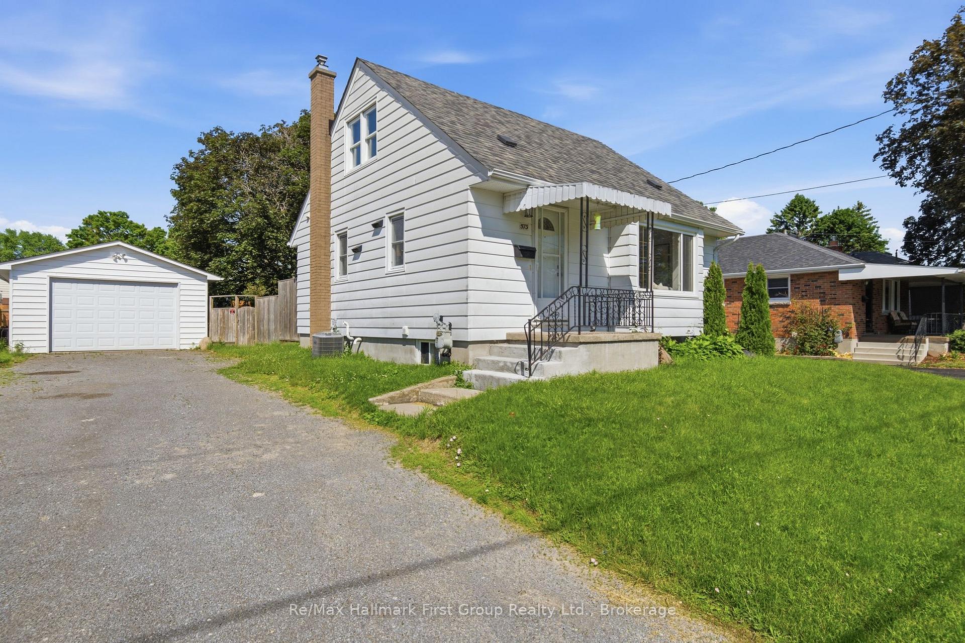 Photo 1 of 573 Sinclair Street, Cobourg — HOMEH