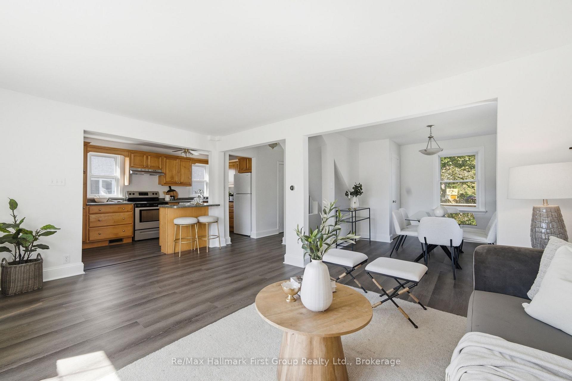 Photo 9 of 573 Sinclair Street, Cobourg — HOMEH
