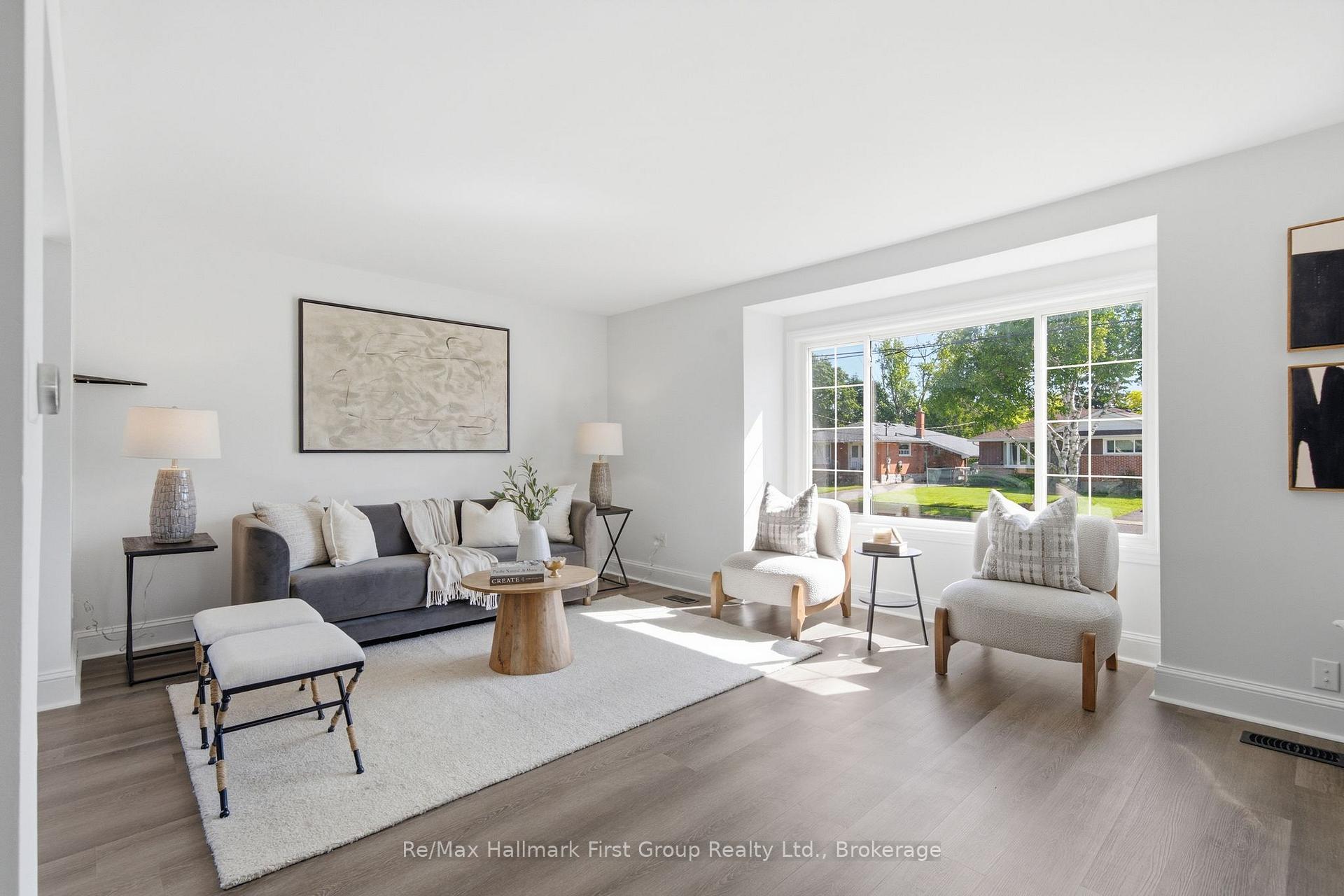 Photo 11 of 573 Sinclair Street, Cobourg — HOMEH