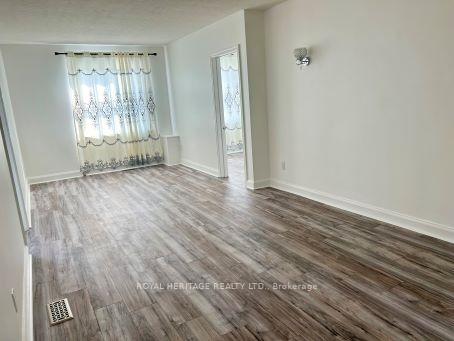 Photo 2 of Unit Unit 1, 128 Wilson Road S, Oshawa, Central — HOMEH