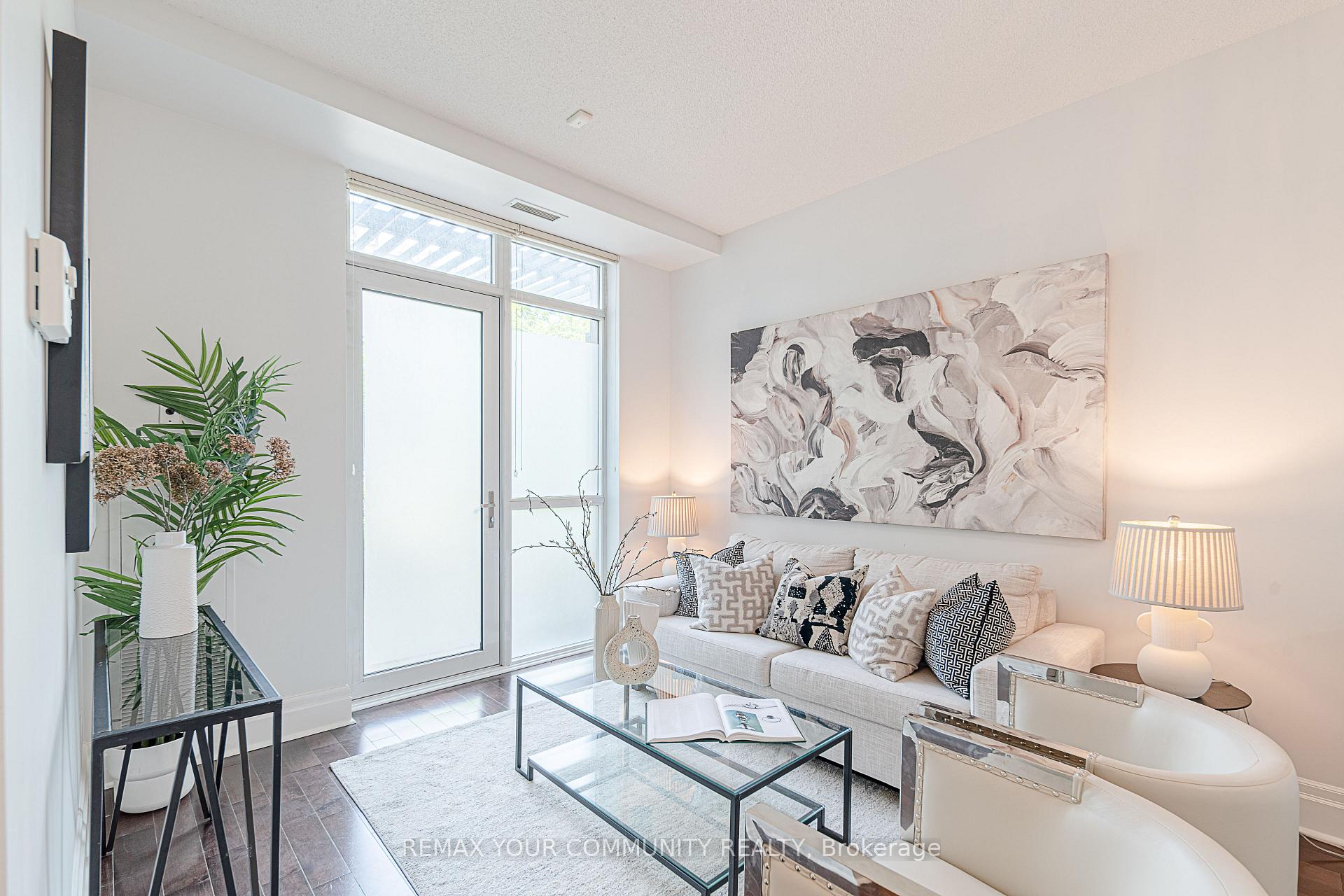 Photo 1 of Unit 102, 39 Upper Duke Crescent, Markham, Unionville — HOMEH