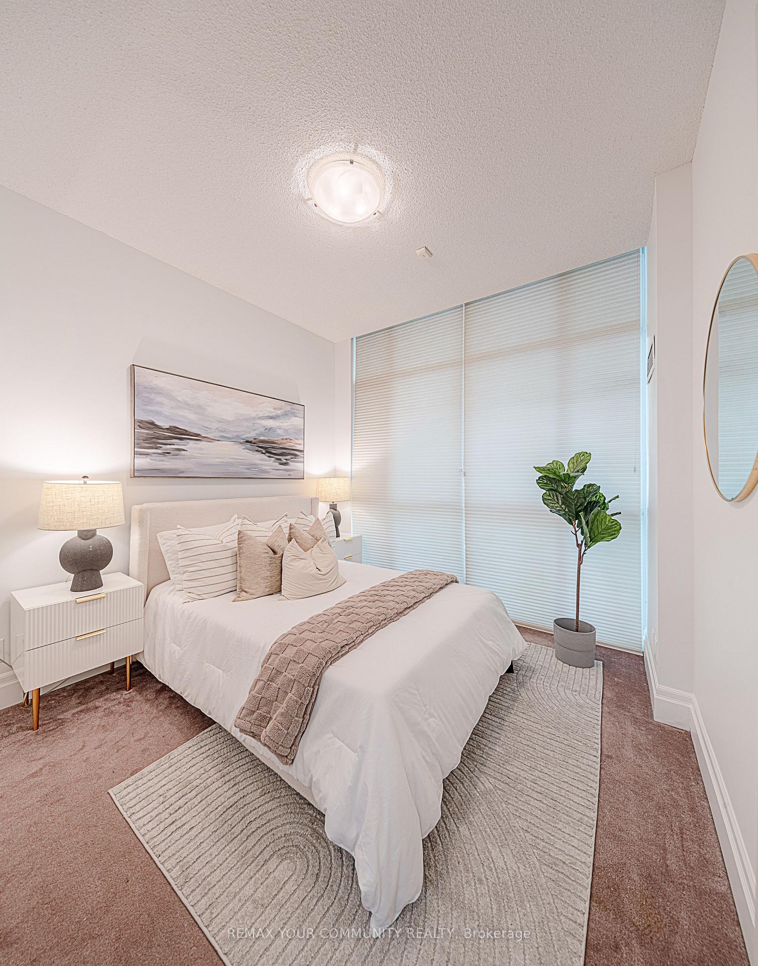 Photo 6 of Unit 102, 39 Upper Duke Crescent, Markham, Unionville — HOMEH