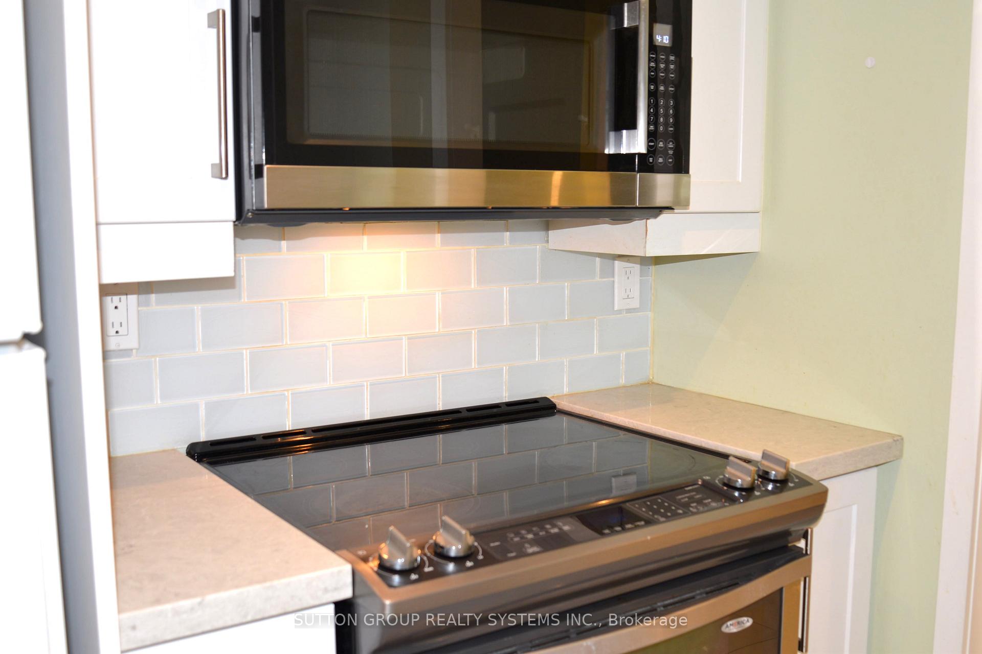 Photo 8 of Unit 1809, 717 Bay Street, Toronto, Bay Street Corridor — HOMEH