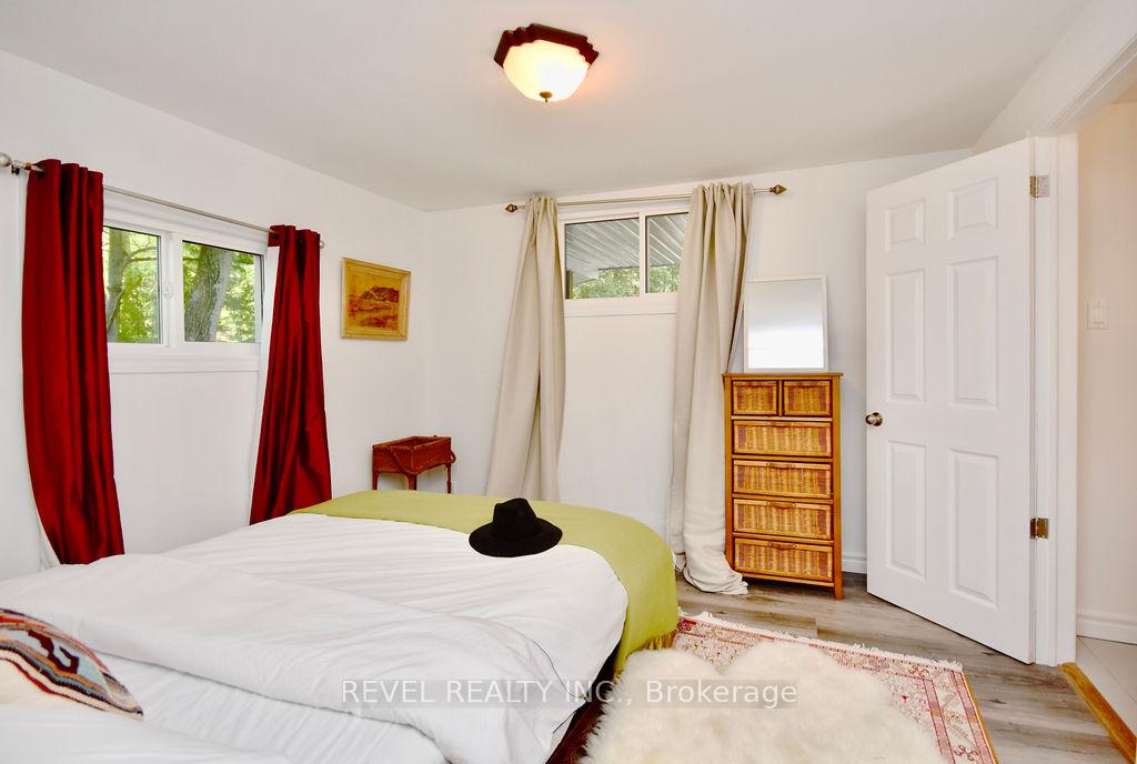 Photo 13 of 39 Domar Road, Tiny, Rural Tiny — HOMEH