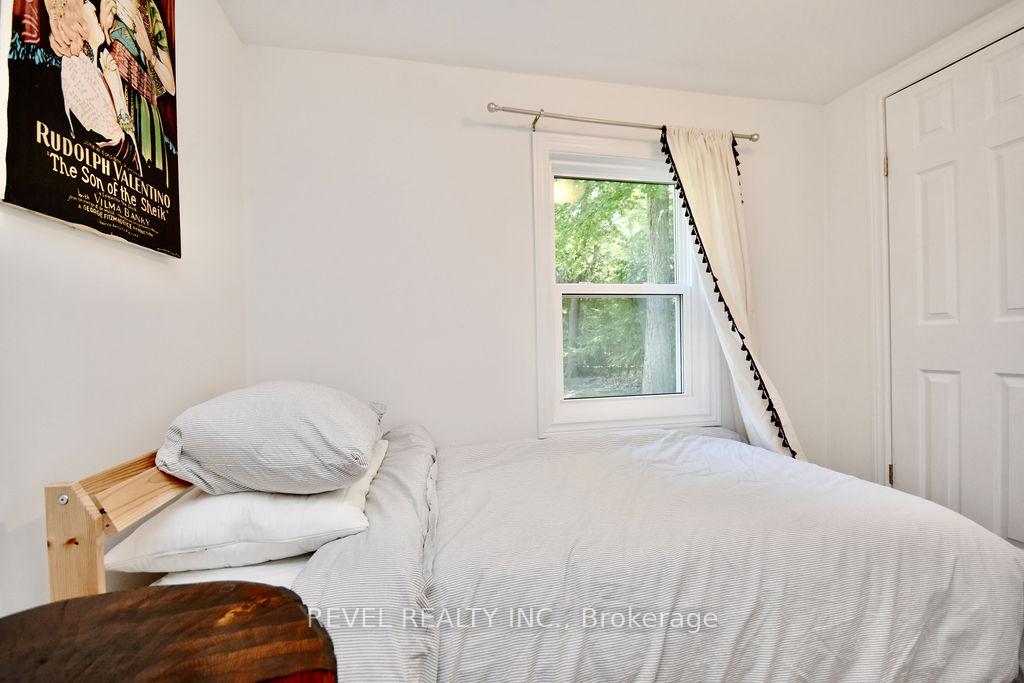 Photo 16 of 39 Domar Road, Tiny, Rural Tiny — HOMEH