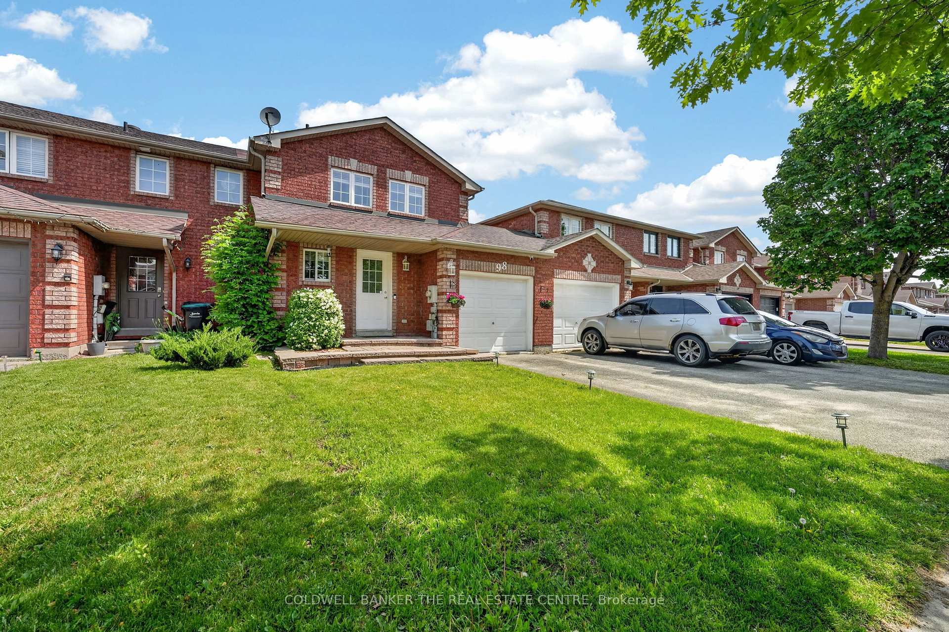 Photo 3 of 98 Cheltenham Road, Barrie, Georgian Drive — HOMEH