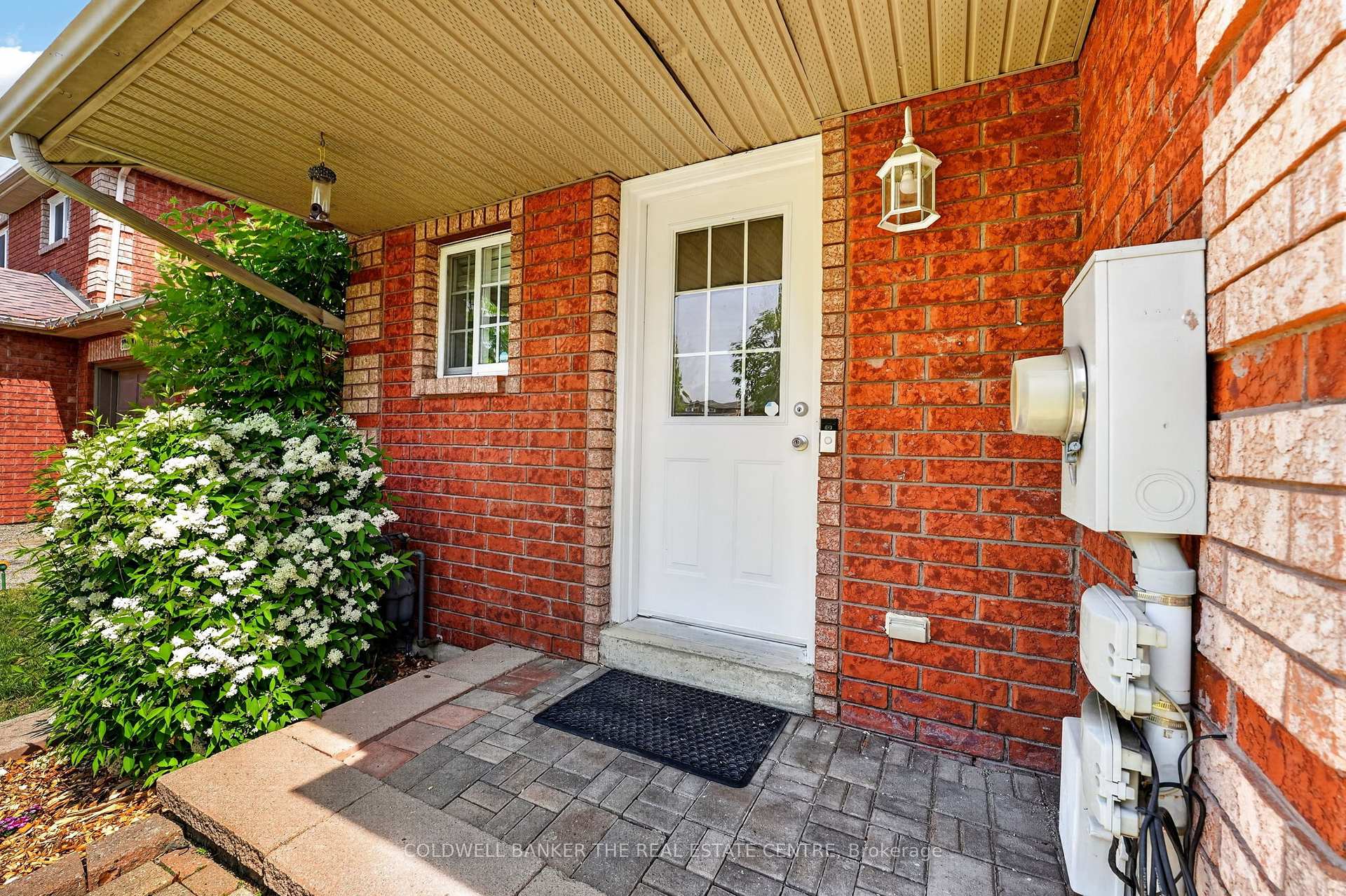 Photo 4 of 98 Cheltenham Road, Barrie, Georgian Drive — HOMEH