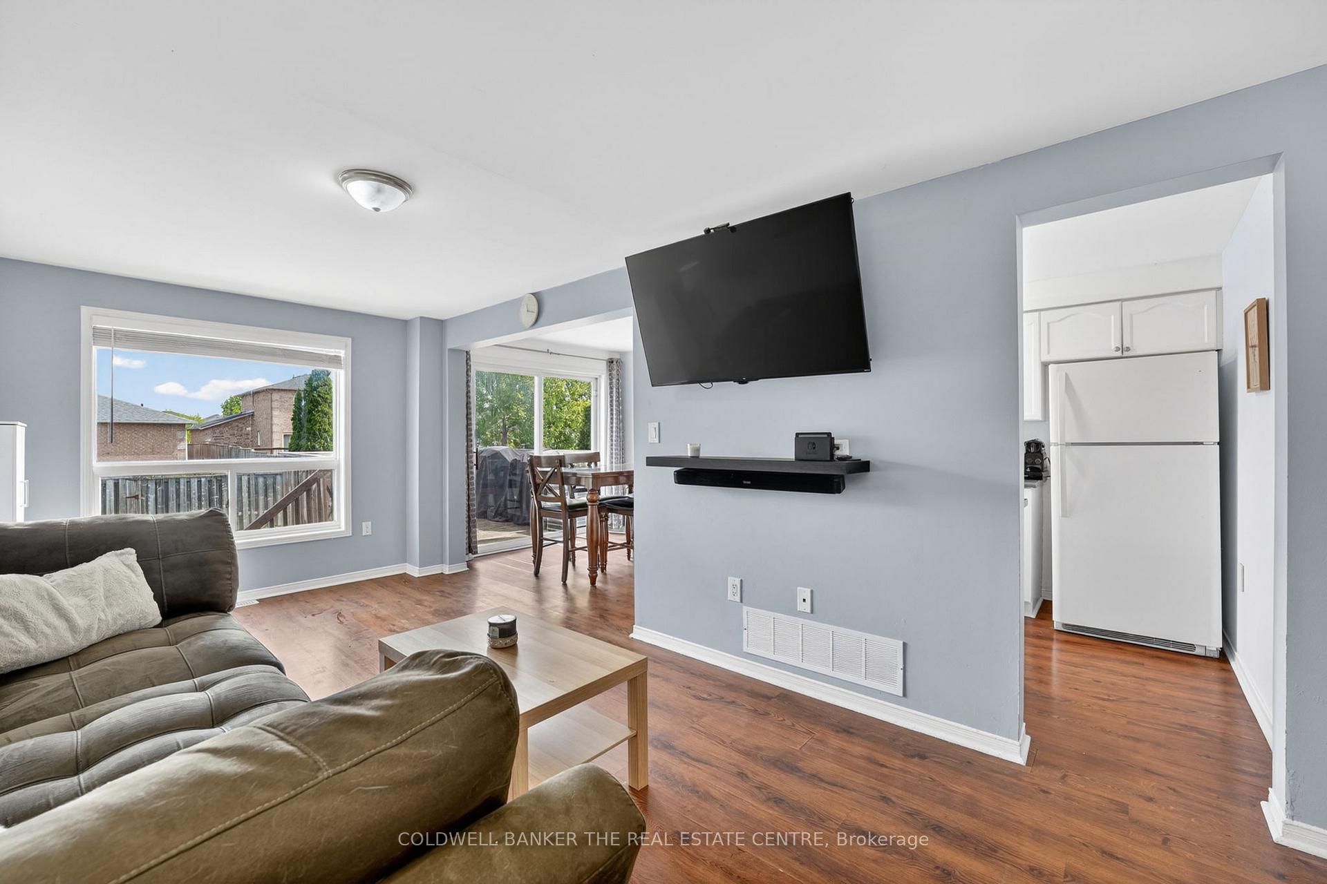 Photo 10 of 98 Cheltenham Road, Barrie, Georgian Drive — HOMEH