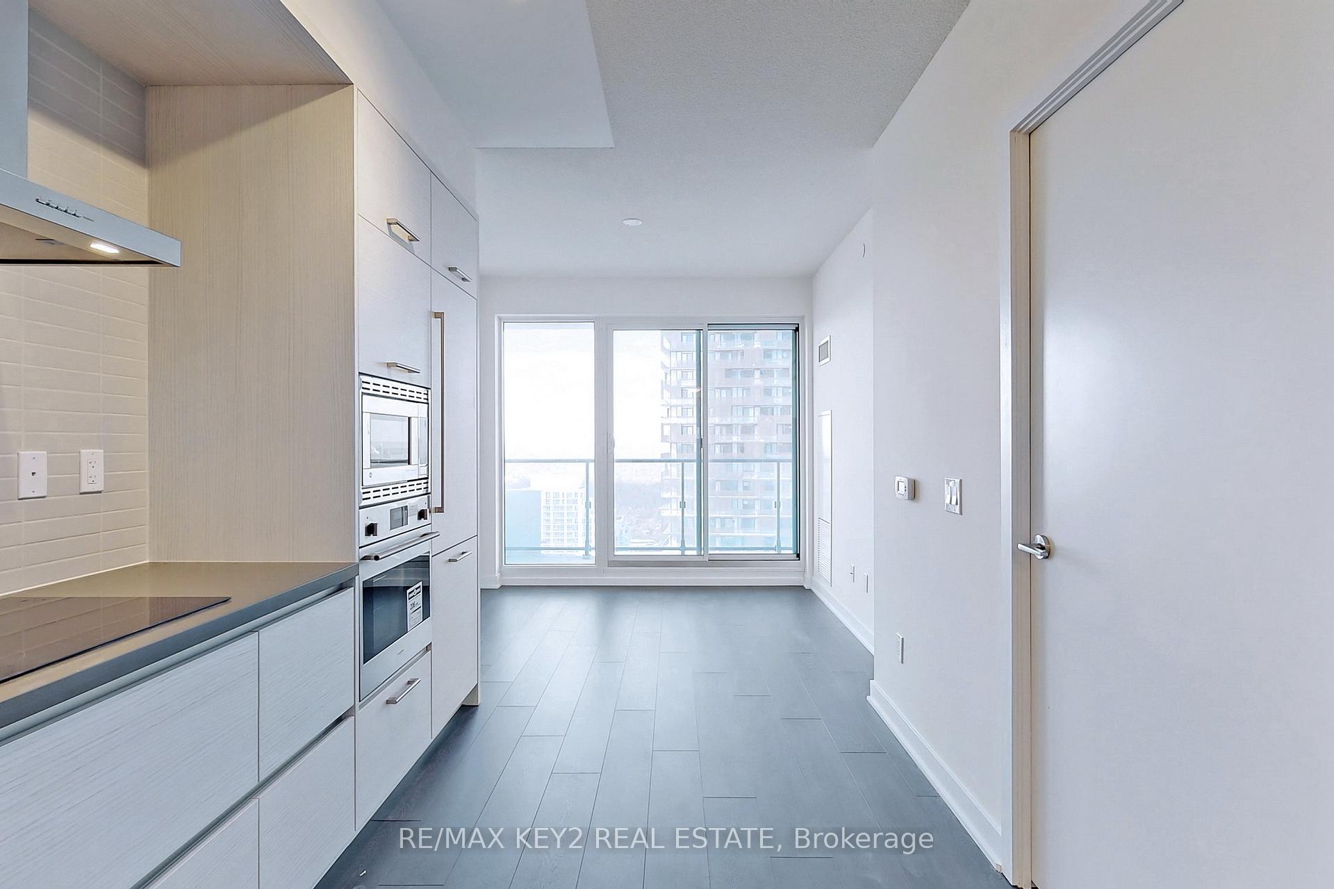 Photo 3 of Unit 4210, 2221 Yonge Street, Toronto, Mount Pleasant West — HOMEH