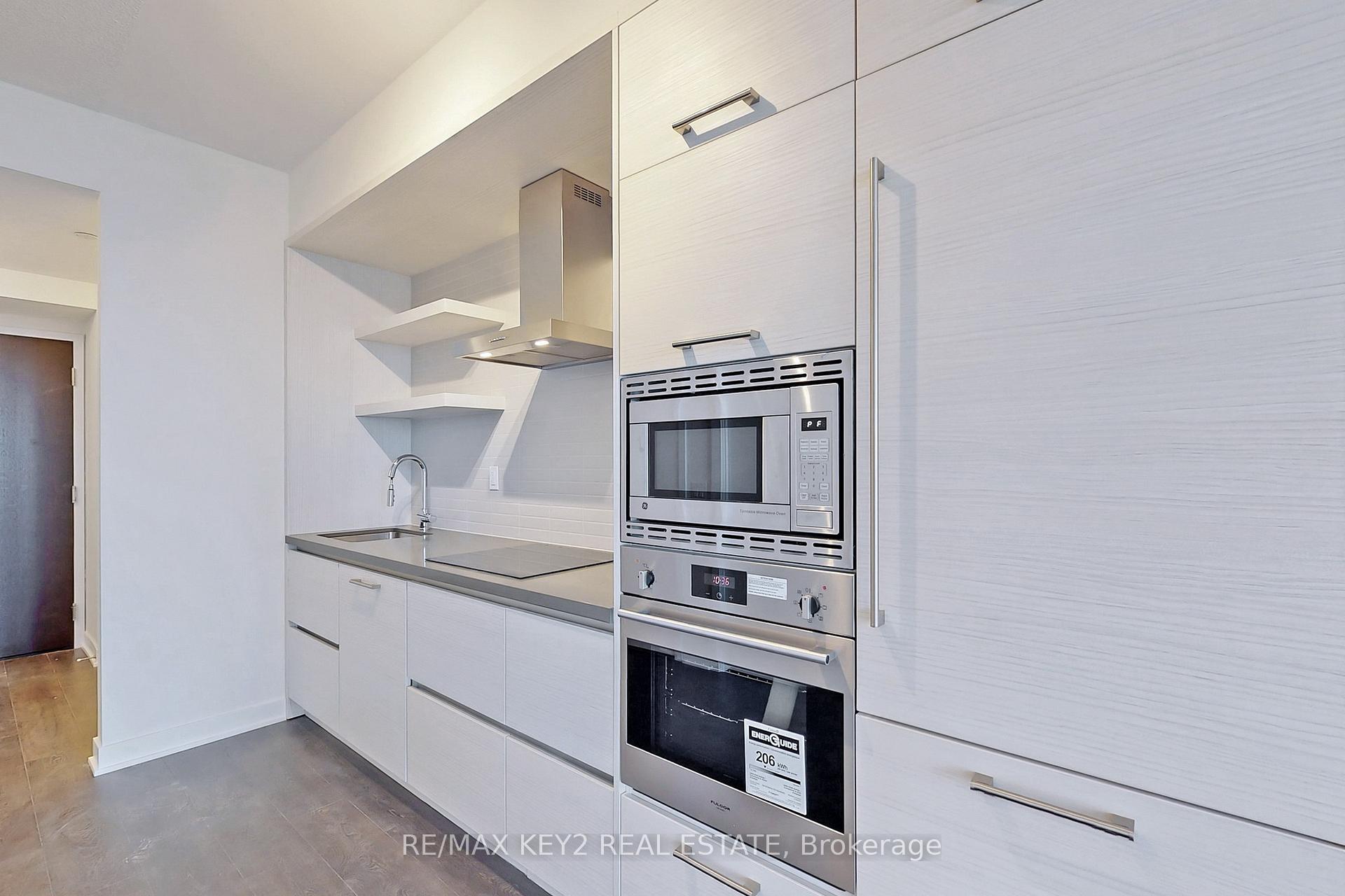 Photo 5 of Unit 4210, 2221 Yonge Street, Toronto, Mount Pleasant West — HOMEH