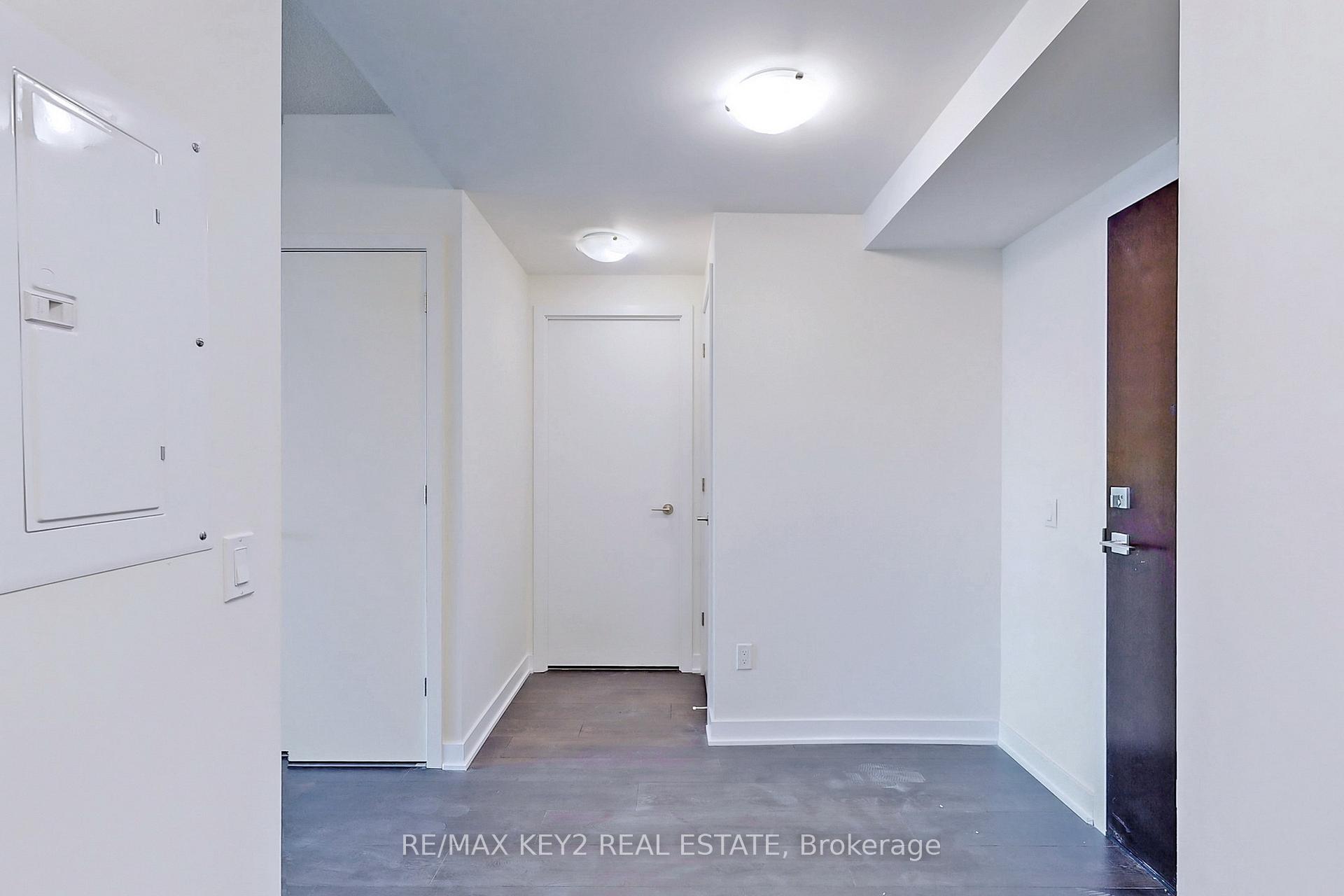 Photo 12 of Unit 4210, 2221 Yonge Street, Toronto, Mount Pleasant West — HOMEH