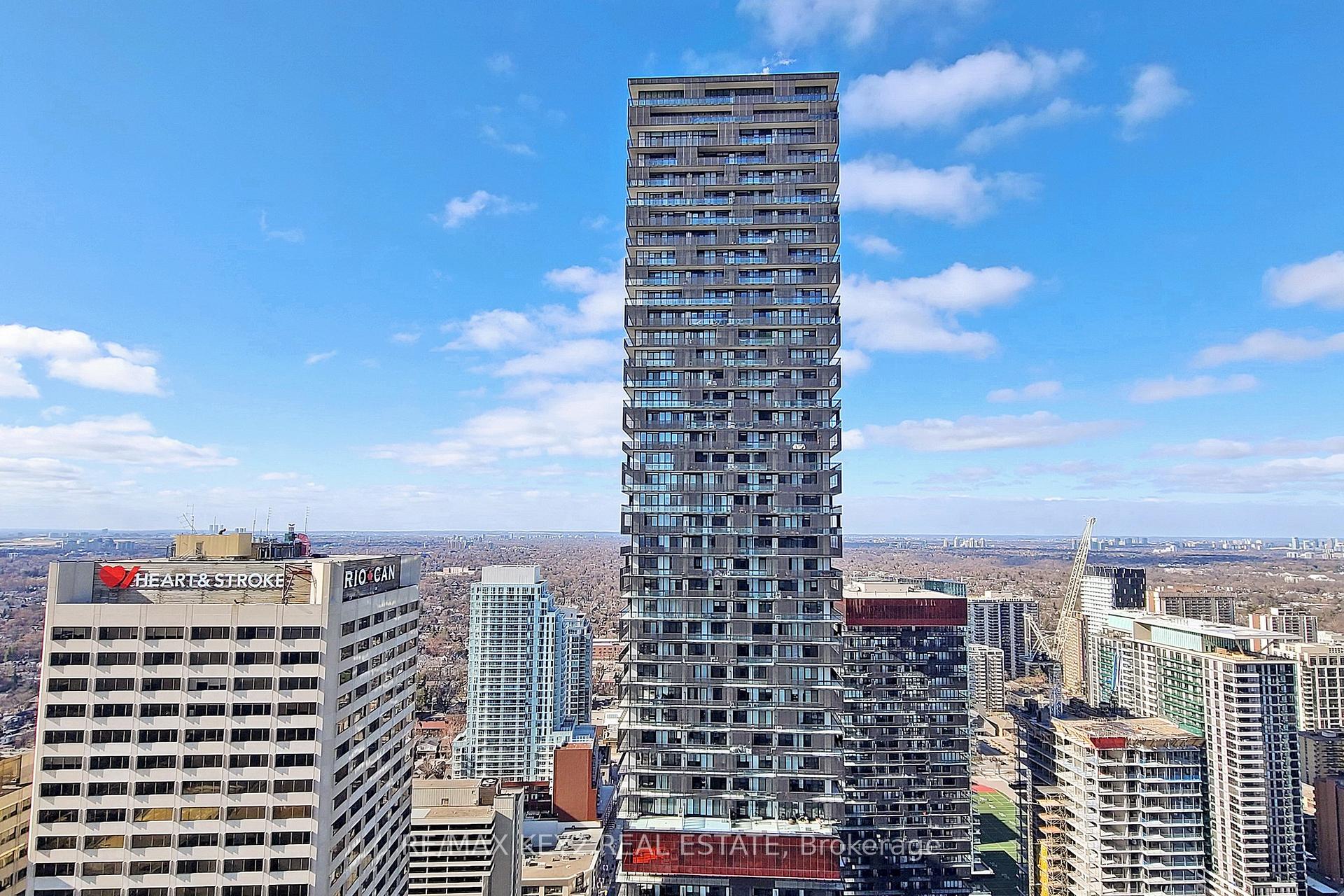 Photo 17 of Unit 4210, 2221 Yonge Street, Toronto, Mount Pleasant West — HOMEH