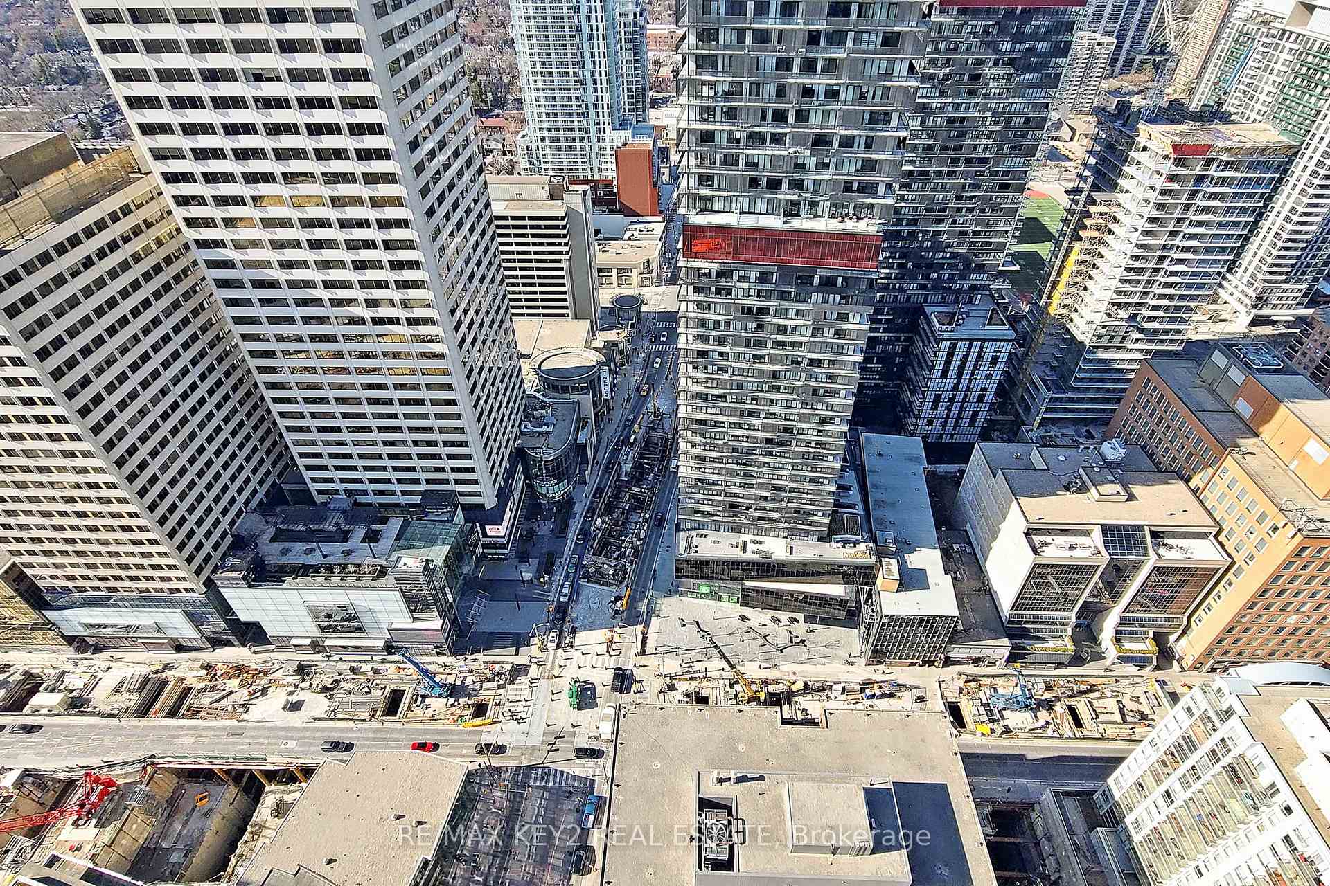 Photo 20 of Unit 4210, 2221 Yonge Street, Toronto, Mount Pleasant West — HOMEH