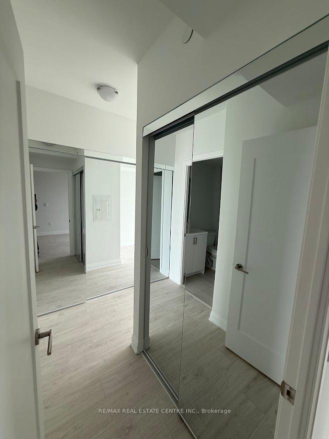 Photo 10 of Unit 509, 412 Silver Maple Road, Oakville, Joshua Meadows — HOMEH