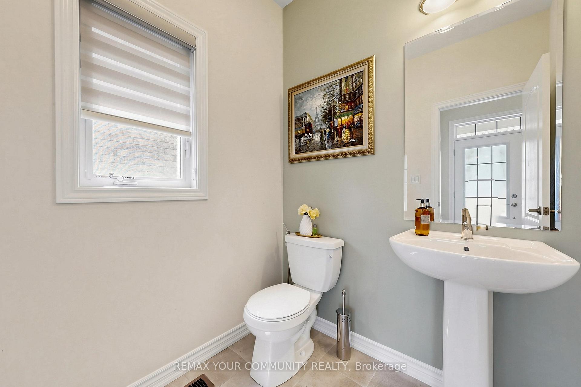 Photo 20 of 356 Danny Wheeler Boulevard, Georgina, Keswick North — HOMEH