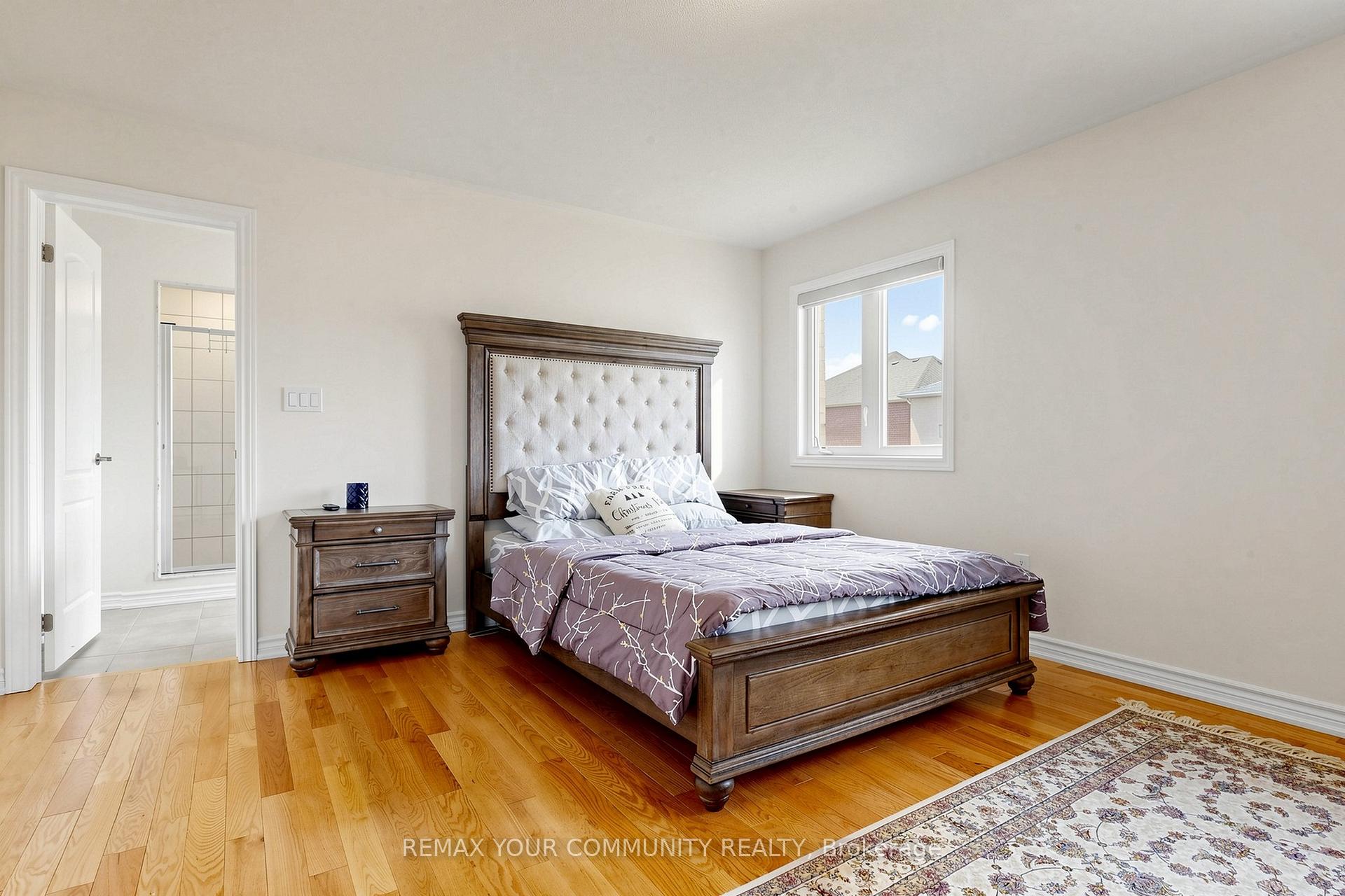 Photo 24 of 356 Danny Wheeler Boulevard, Georgina, Keswick North — HOMEH