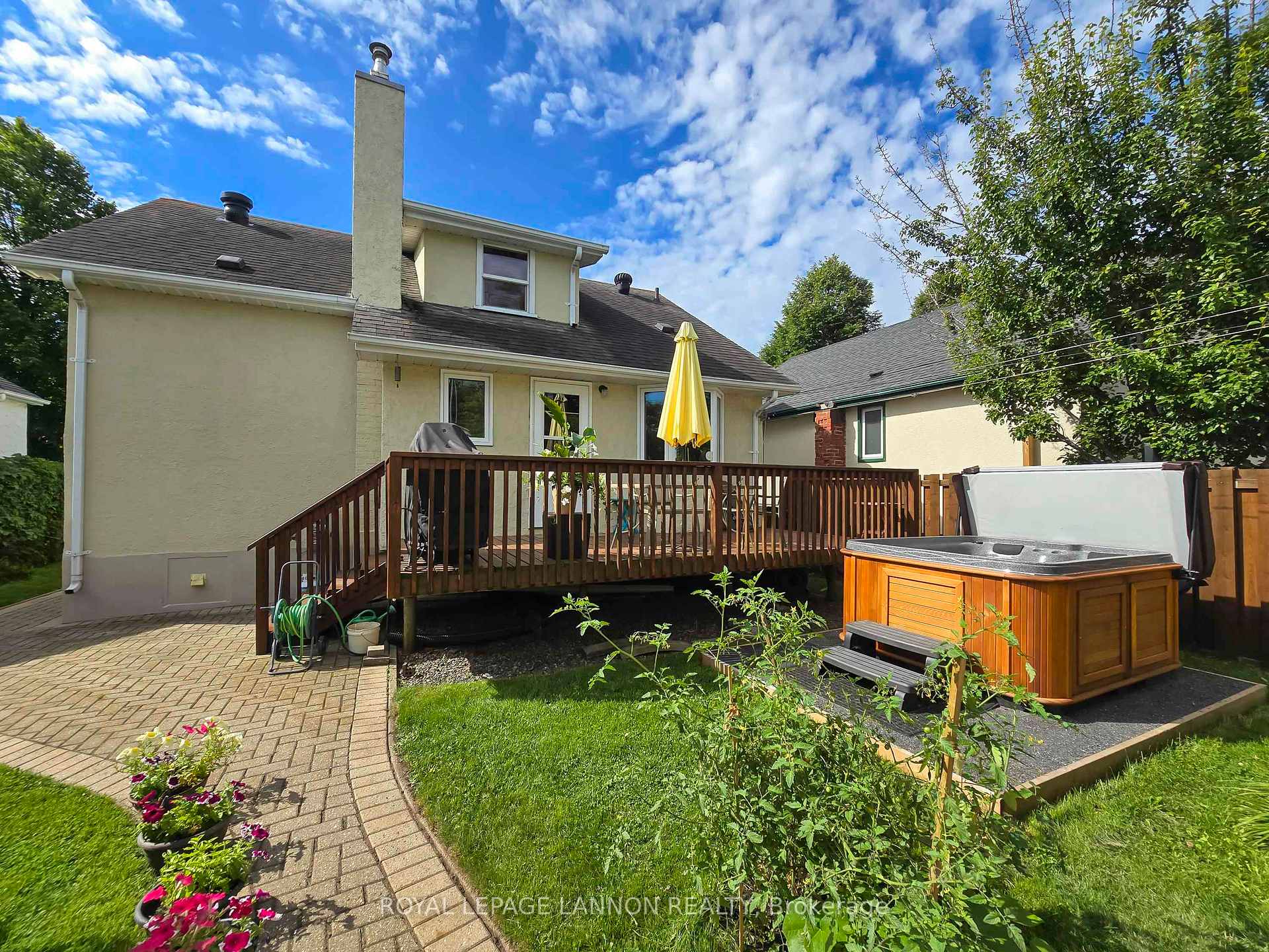 Photo 5 of 531 Empire Ave., Thunder Bay, Westfort — HOMEH