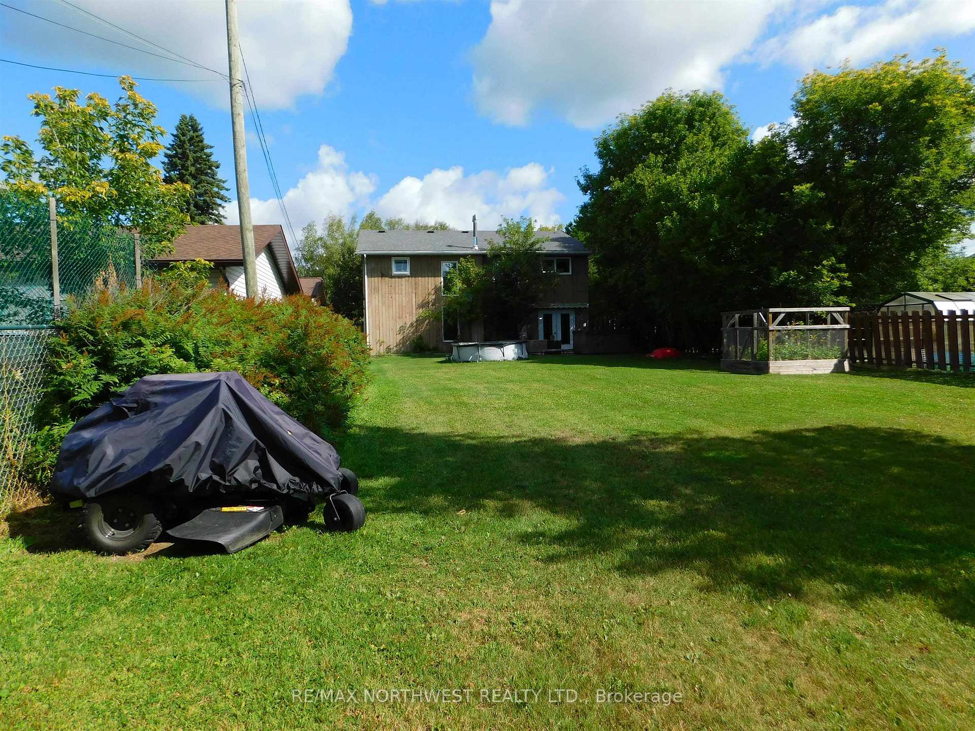 Photo 7 of 70 Wood Street, Dryden, Riverview — HOMEH