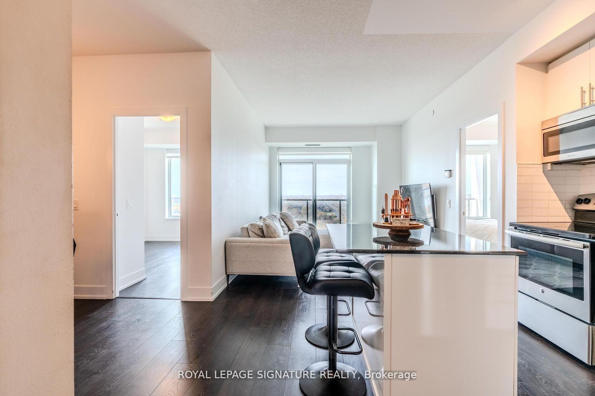 Photo 2 of Unit PH206, 1216 Bayly Street, Pickering, Bay Ridges — HOMEH