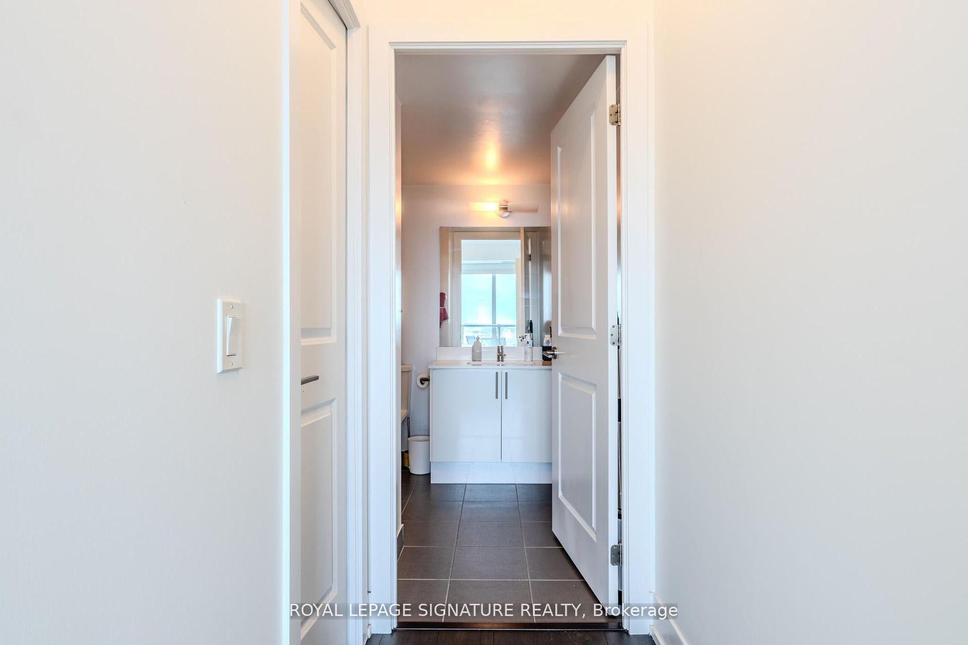 Photo 10 of Unit PH206, 1216 Bayly Street, Pickering, Bay Ridges — HOMEH