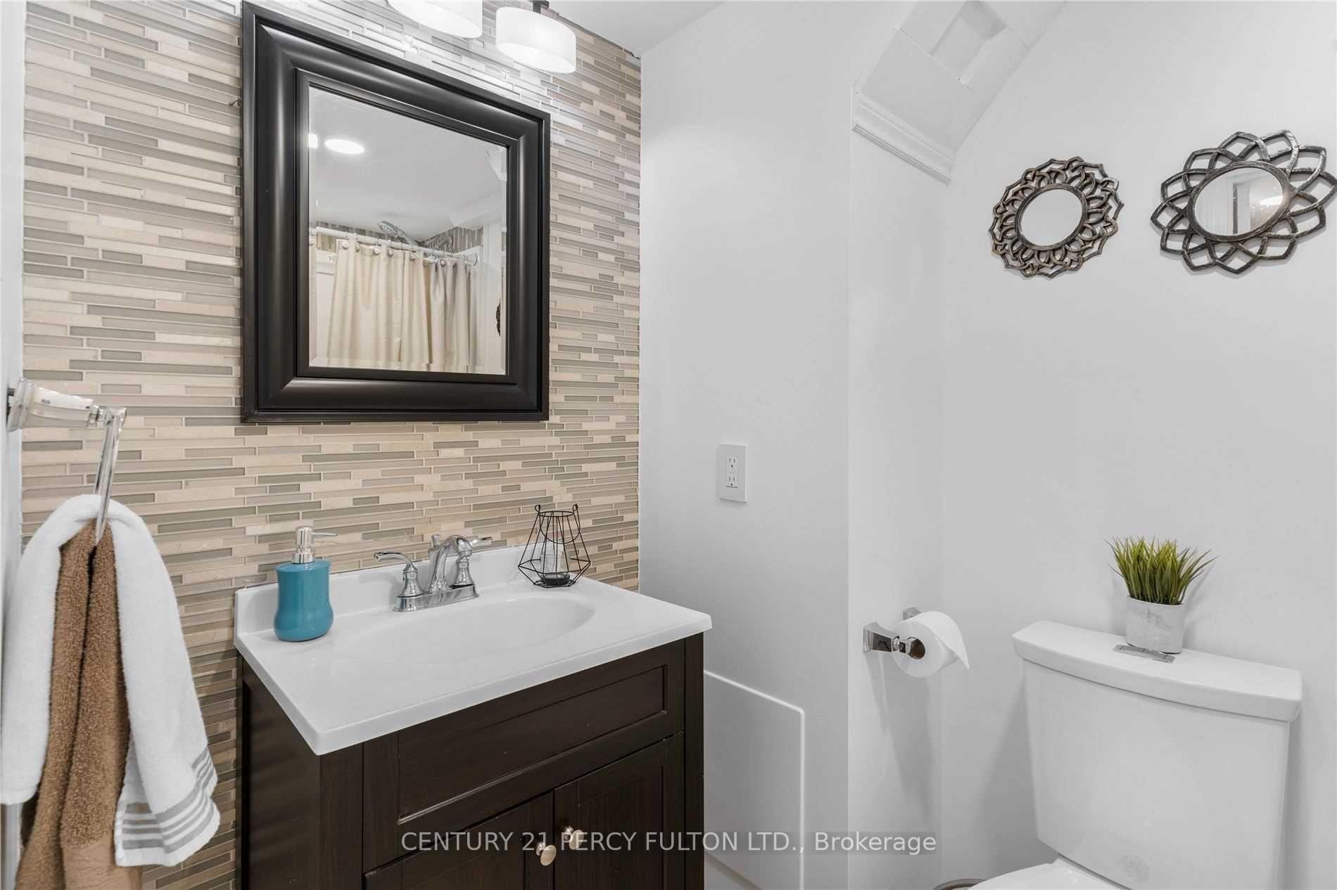 Photo 12 of Unit Bsmt, 1182 Ravine Road, Oshawa, Lakeview — HOMEH