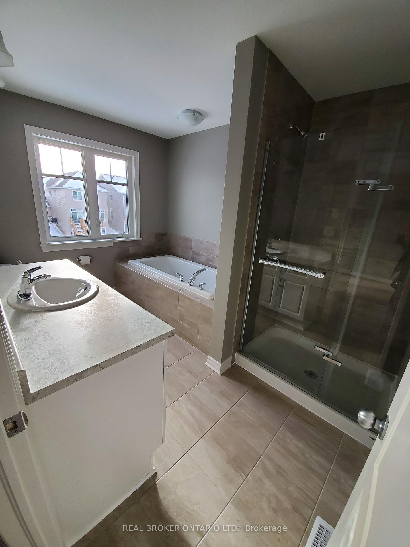 Photo 8 of 1101 Horizon Drive, Kingston, City Northwest — HOMEH