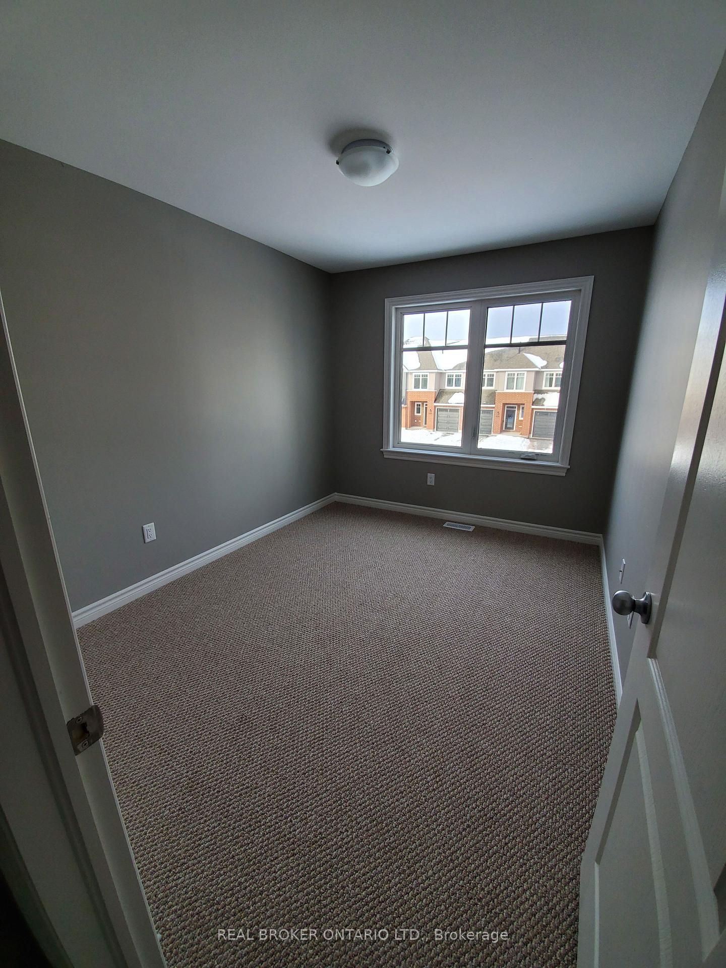 Photo 11 of 1101 Horizon Drive, Kingston, City Northwest — HOMEH