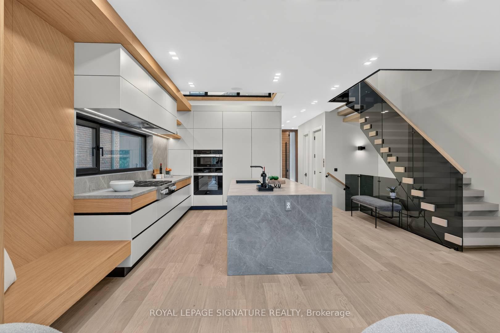 Photo 6 of 156 Snowdon Avenue, Toronto, Lawrence Park North — HOMEH
