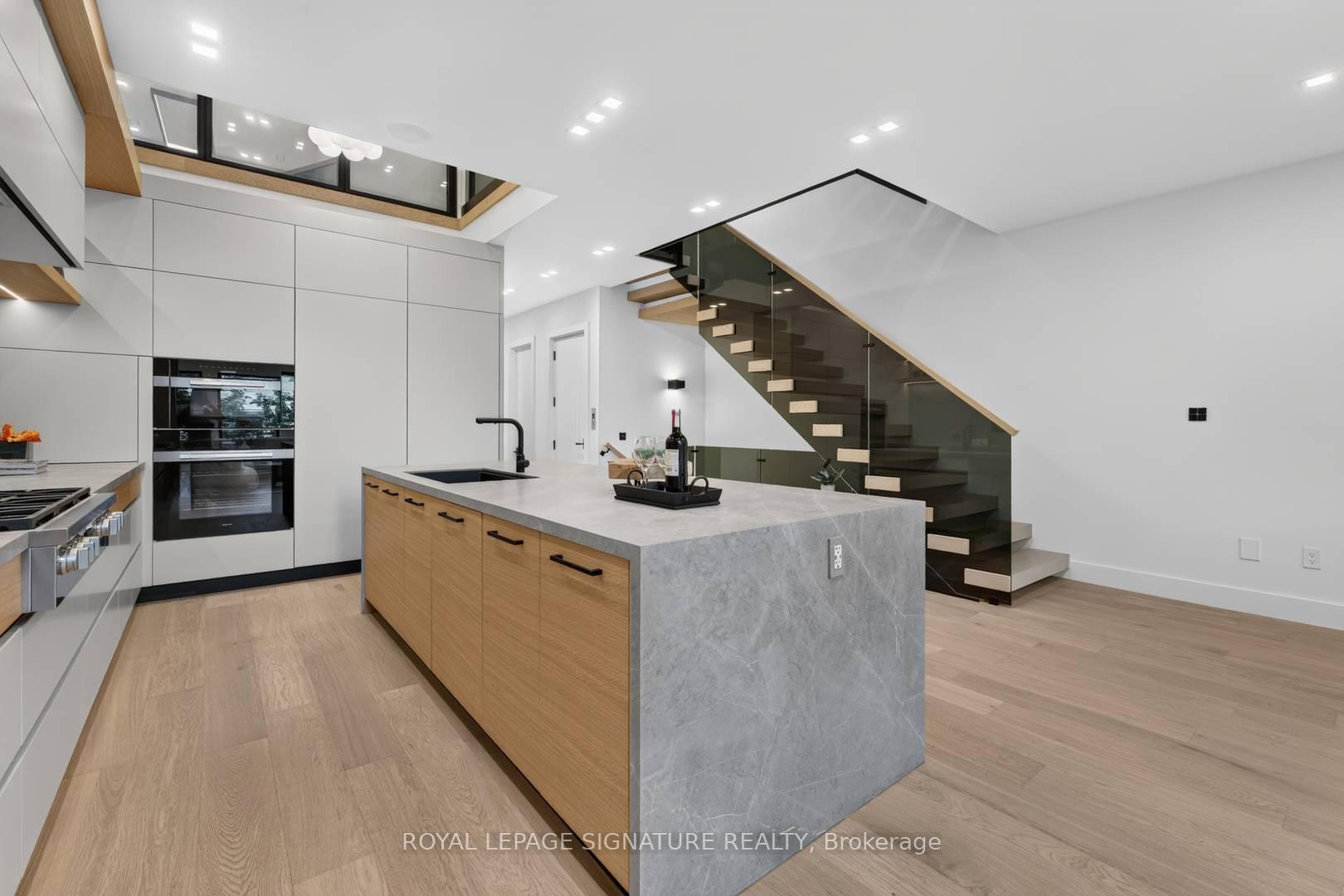 Photo 7 of 156 Snowdon Avenue, Toronto, Lawrence Park North — HOMEH