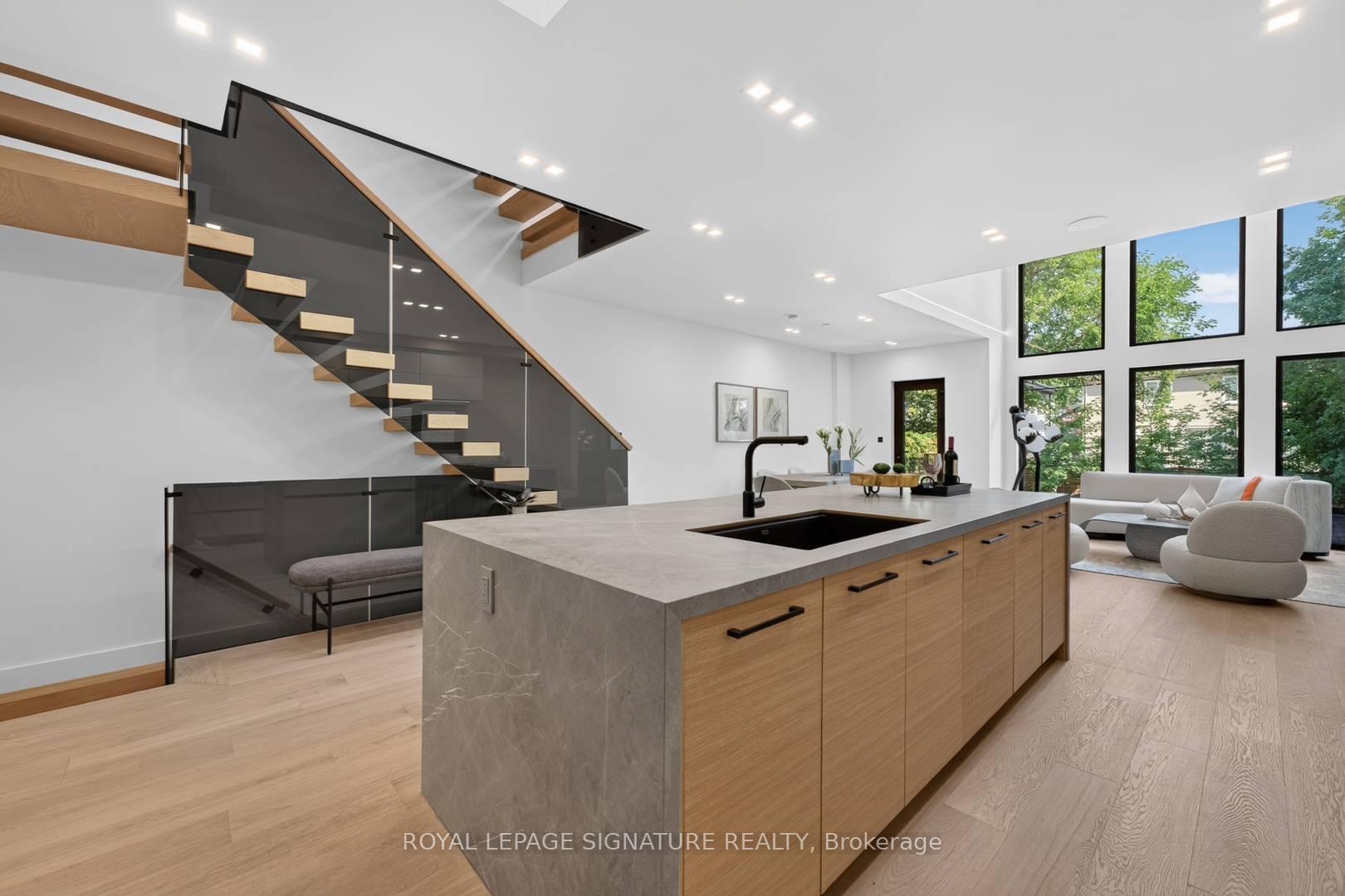 Photo 12 of 156 Snowdon Avenue, Toronto, Lawrence Park North — HOMEH