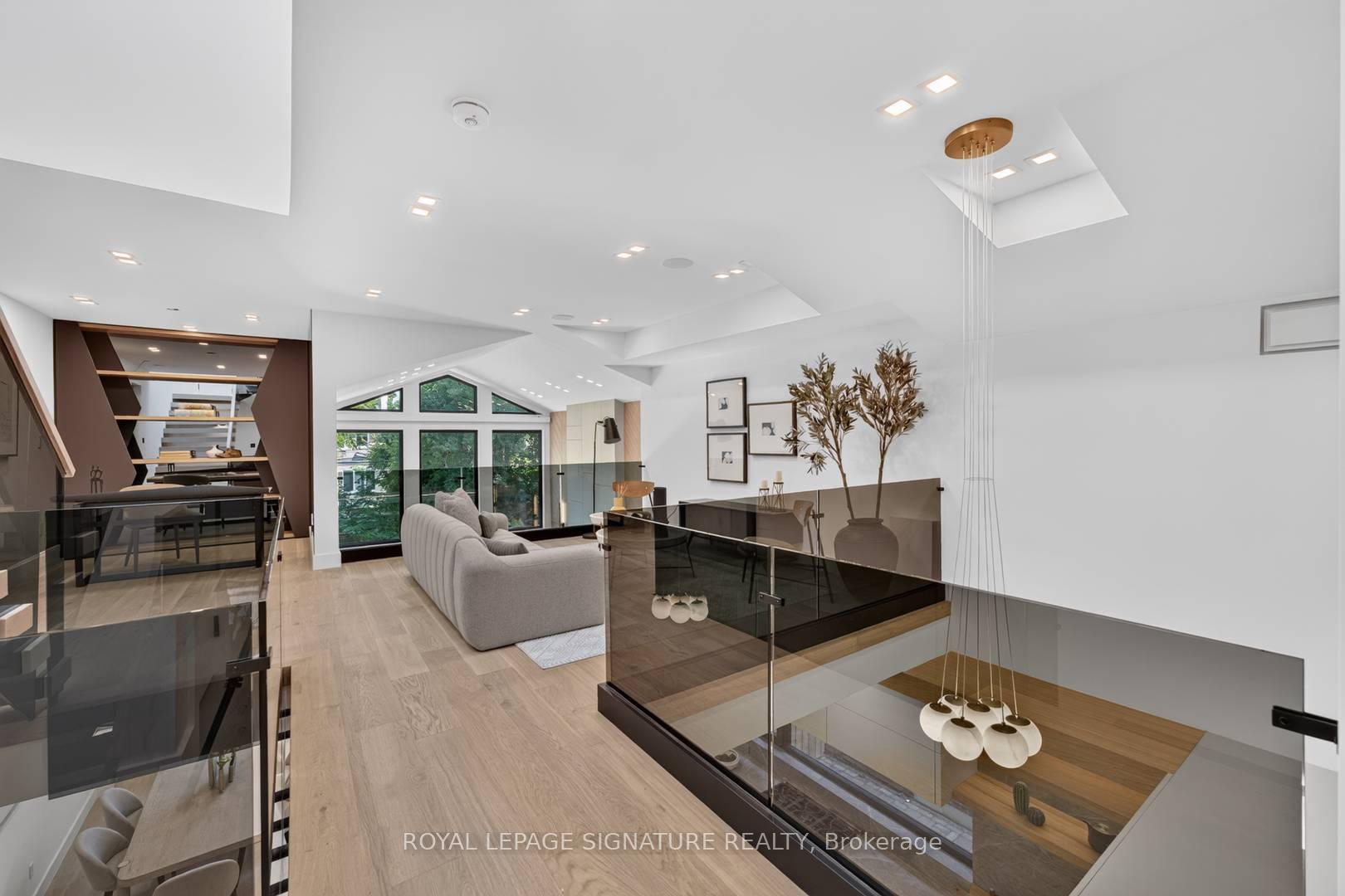 Photo 15 of 156 Snowdon Avenue, Toronto, Lawrence Park North — HOMEH