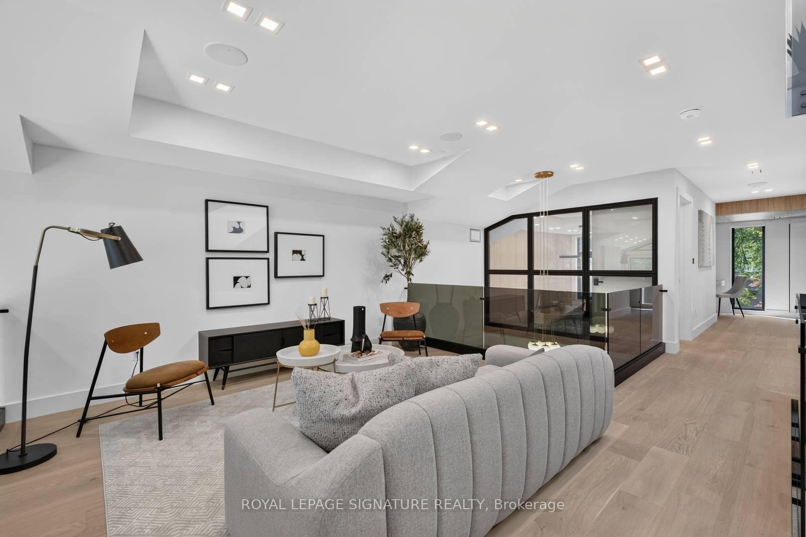 Photo 19 of 156 Snowdon Avenue, Toronto, Lawrence Park North — HOMEH