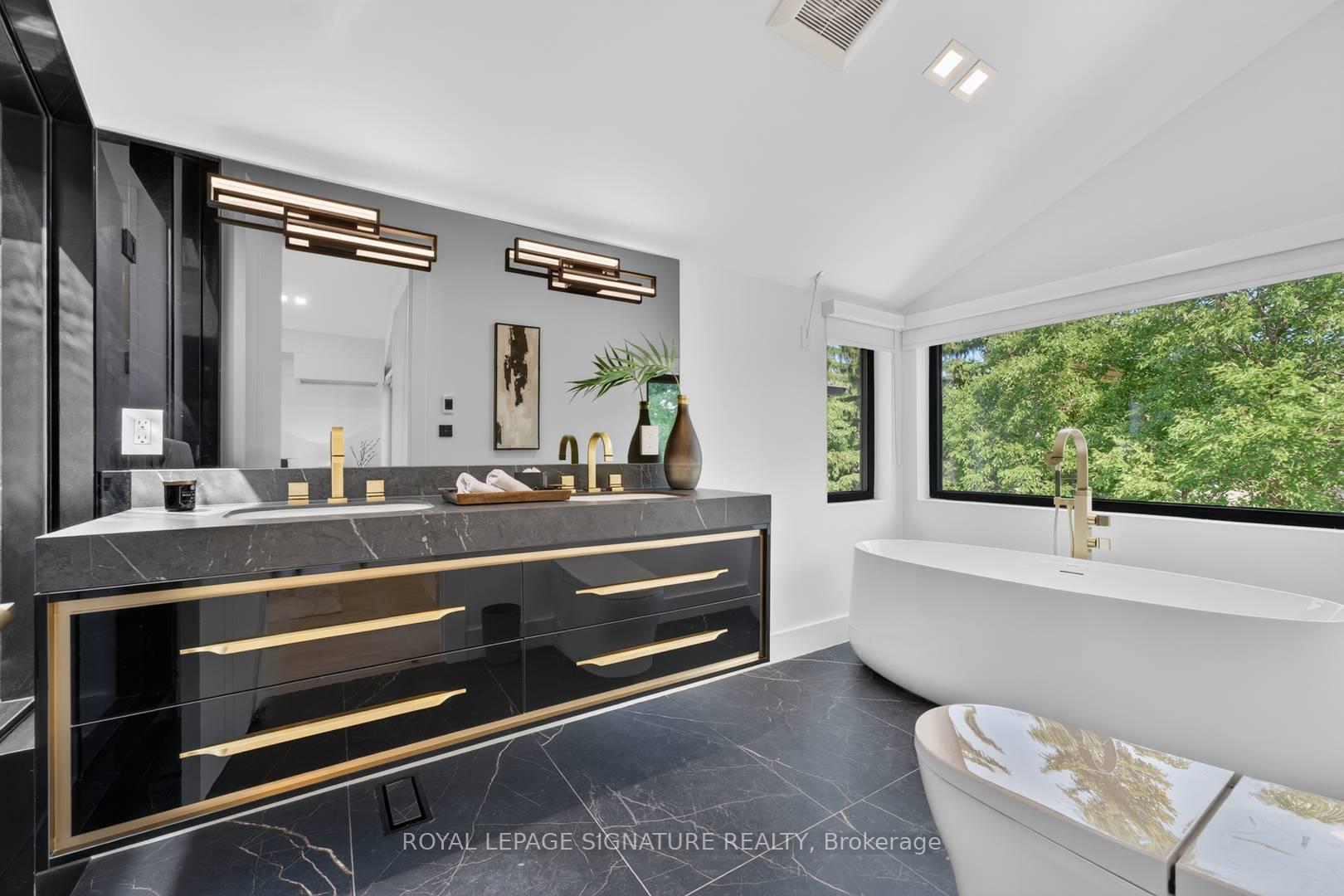 Photo 29 of 156 Snowdon Avenue, Toronto, Lawrence Park North — HOMEH