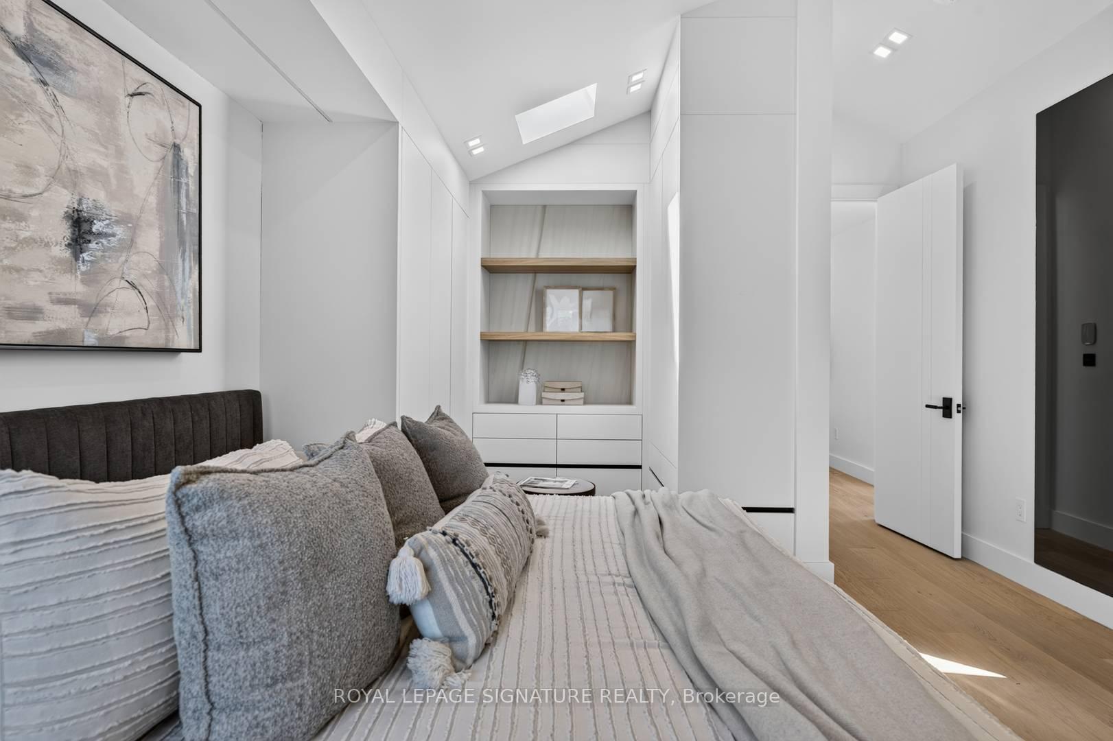 Photo 32 of 156 Snowdon Avenue, Toronto, Lawrence Park North — HOMEH