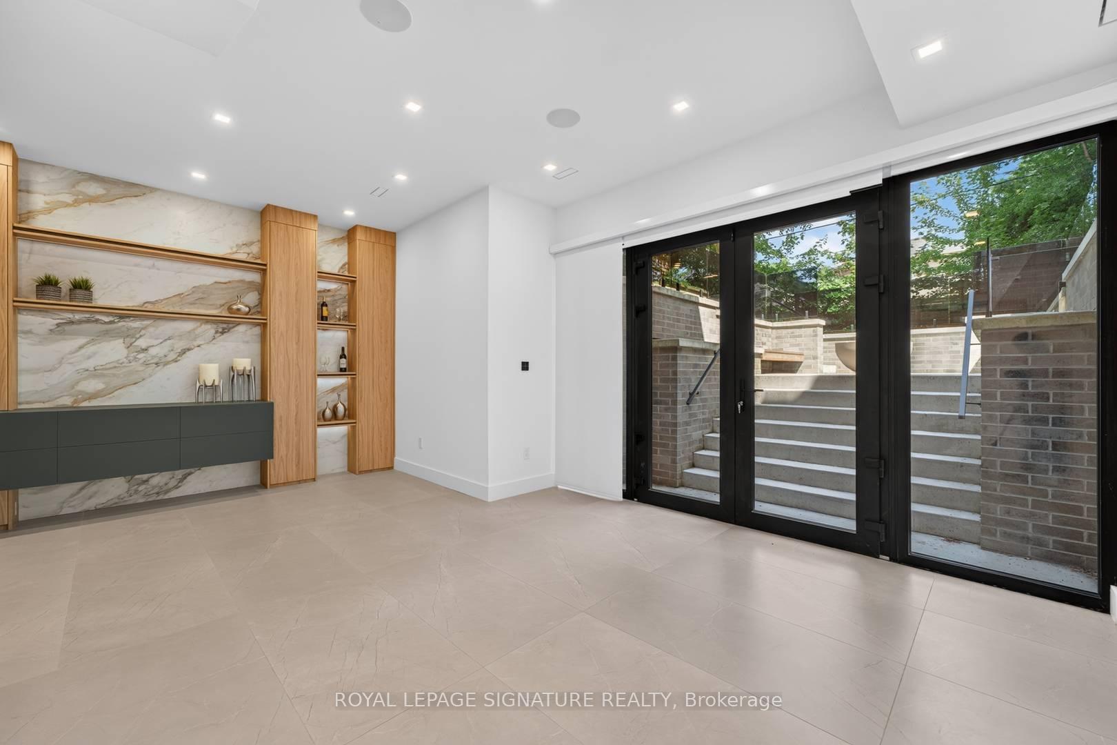 Photo 38 of 156 Snowdon Avenue, Toronto, Lawrence Park North — HOMEH