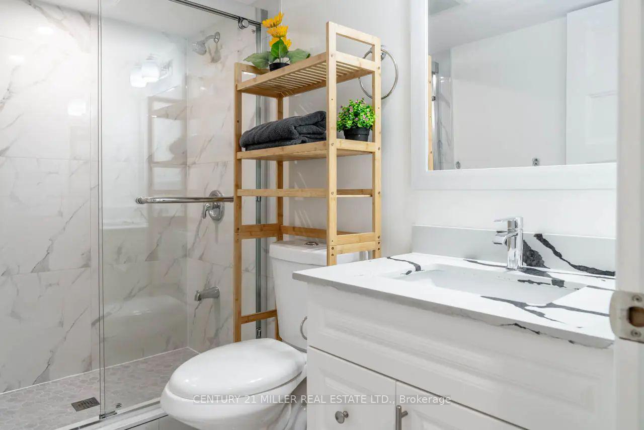 Photo 8 of Unit LOWER, 334 Thimbleweed Court, Milton, Walker — HOMEH