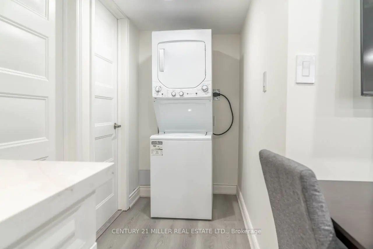 Photo 9 of Unit LOWER, 334 Thimbleweed Court, Milton, Walker — HOMEH