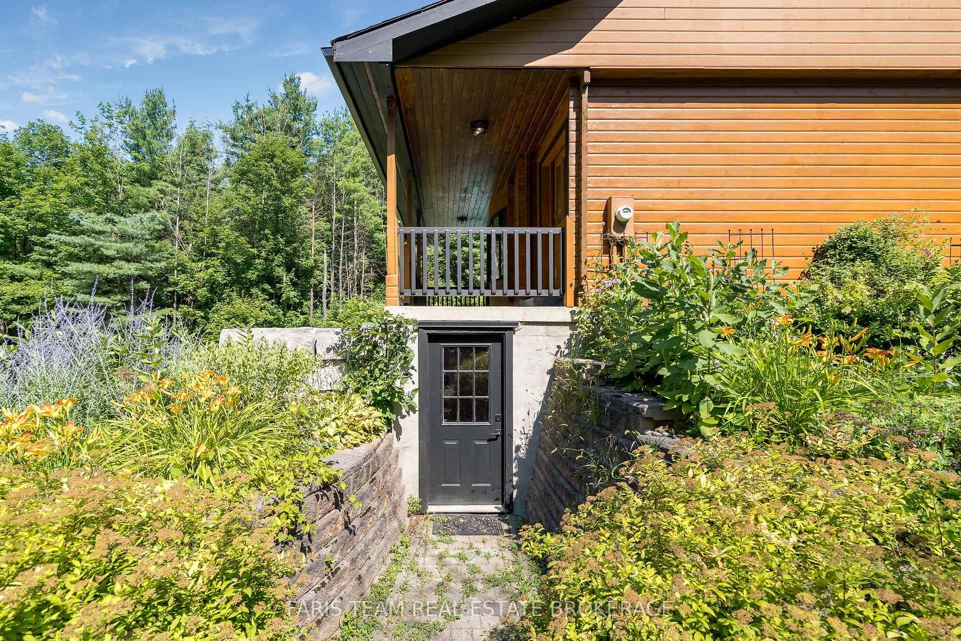 Photo 24 of 2668 Mcdonald Road, Springwater, Rural Springwater — HOMEH
