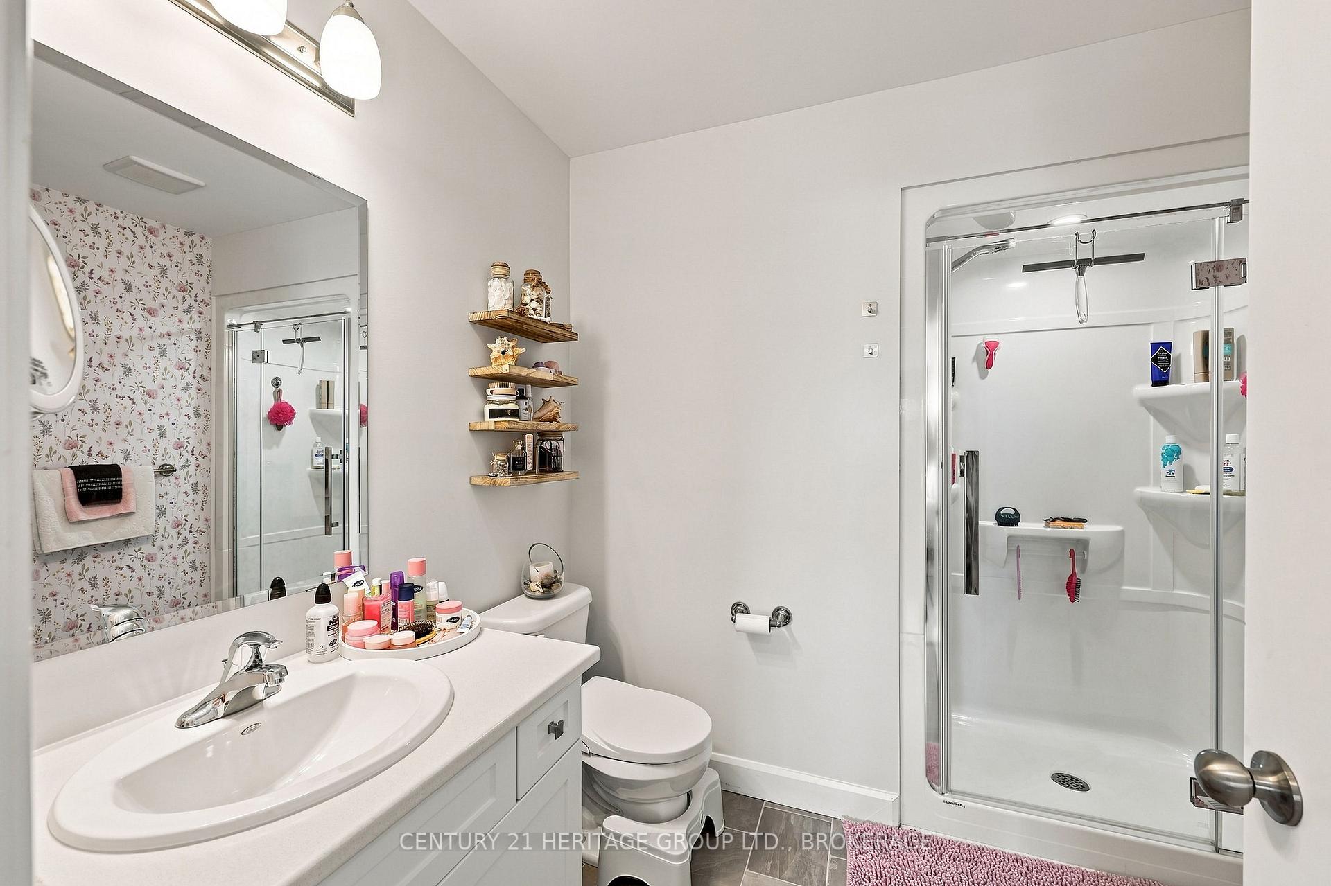 Photo 41 of 141 Superior Drive, Loyalist, Amherstview — HOMEH