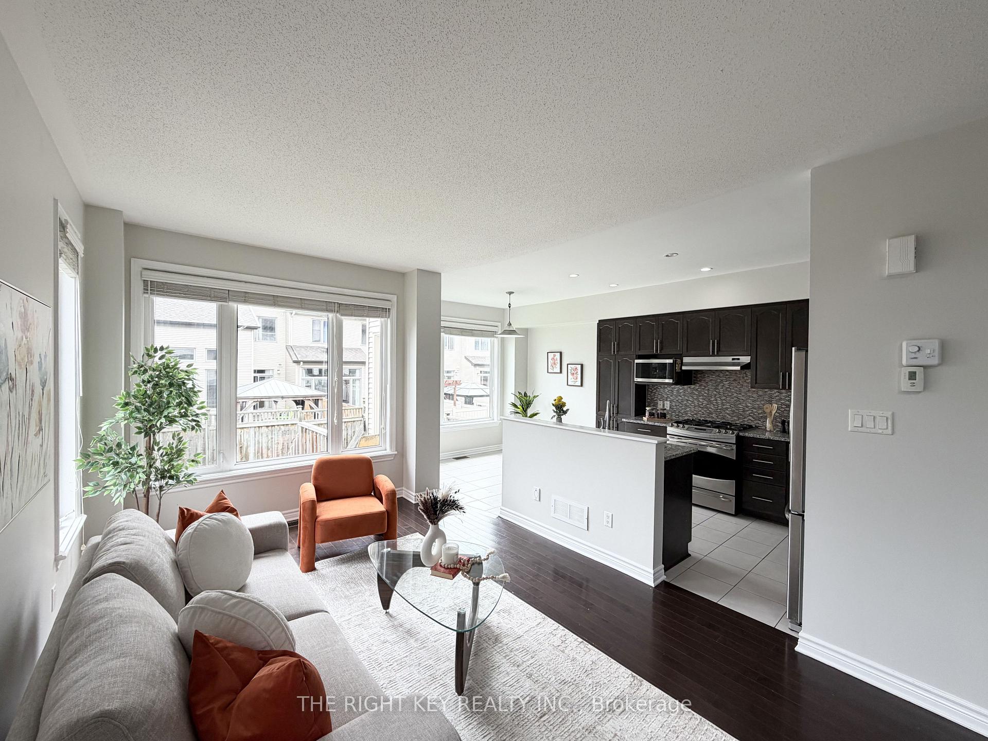 Photo 6 of 100 Popplewell Crescent, Ottawa, Barrhaven - Cedargrove/Fraserdale — HOMEH