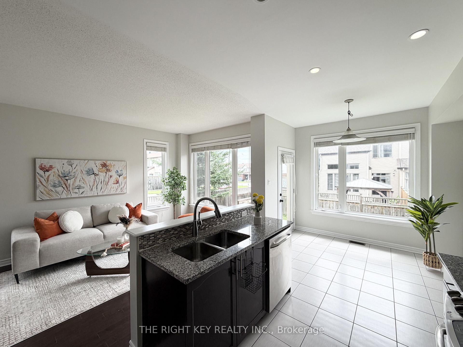 Photo 8 of 100 Popplewell Crescent, Ottawa, Barrhaven - Cedargrove/Fraserdale — HOMEH