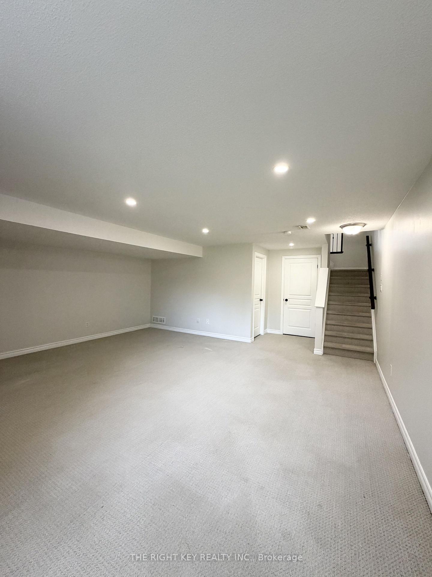 Photo 15 of 100 Popplewell Crescent, Ottawa, Barrhaven - Cedargrove/Fraserdale — HOMEH