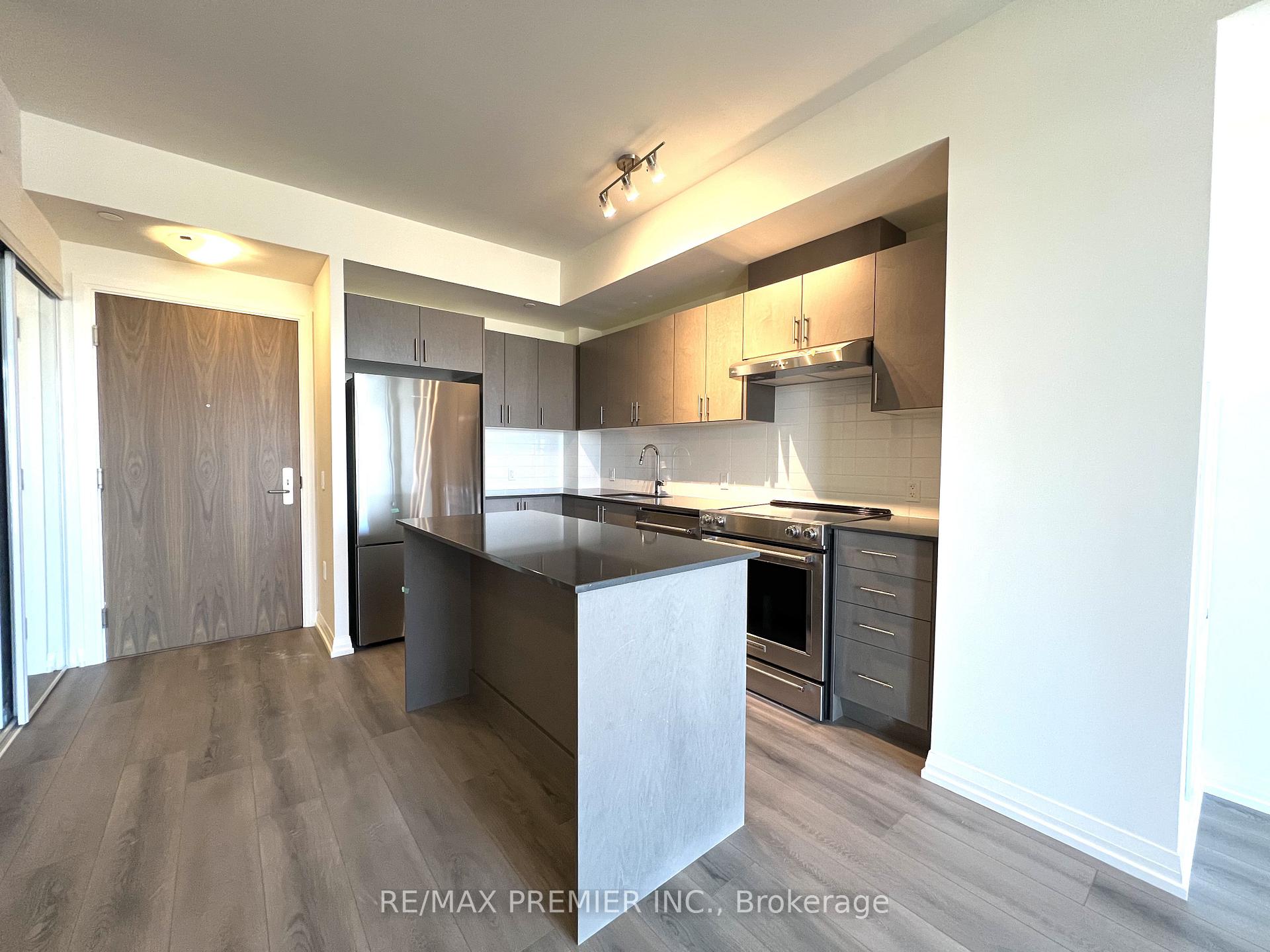 Photo 4 of Unit 410, 27 Korda Gate, Vaughan, Vellore Village — HOMEH
