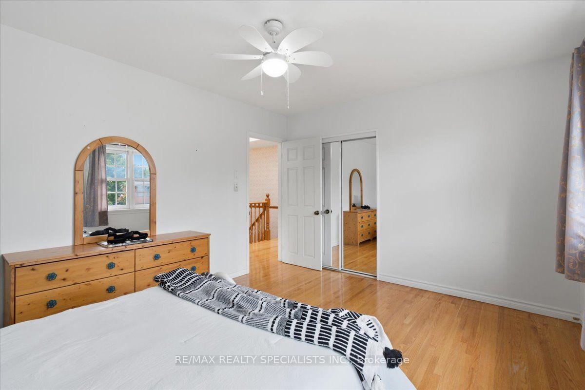 Photo 27 of 1273 Winding Trail, Mississauga, Applewood — HOMEH