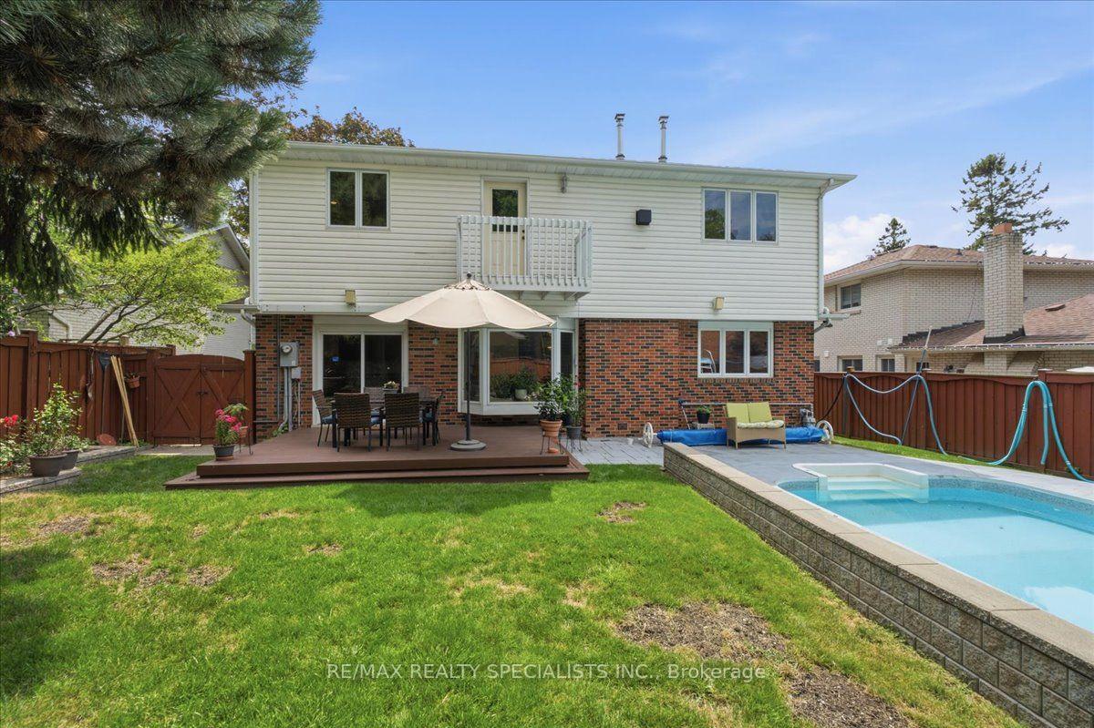 Photo 42 of 1273 Winding Trail, Mississauga, Applewood — HOMEH