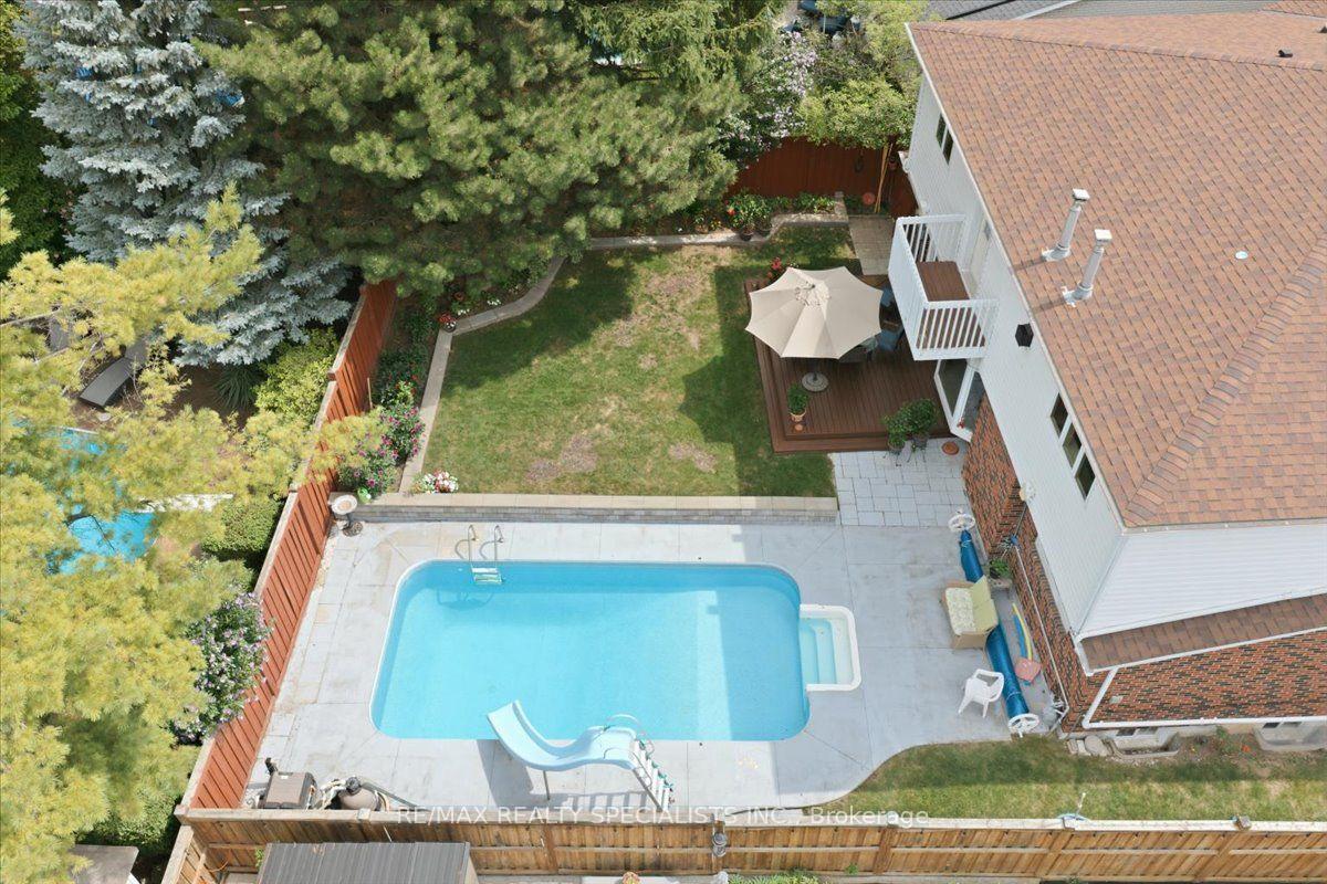 Photo 44 of 1273 Winding Trail, Mississauga, Applewood — HOMEH
