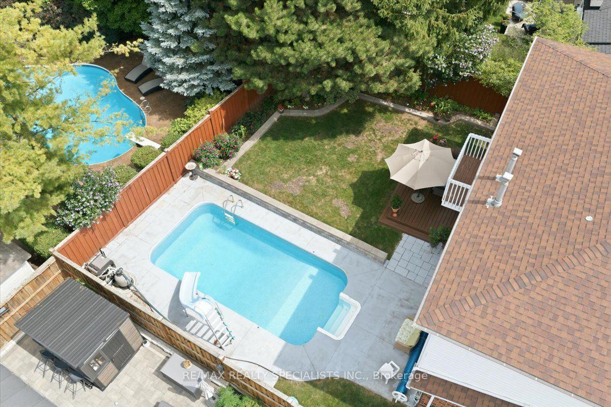Photo 45 of 1273 Winding Trail, Mississauga, Applewood — HOMEH