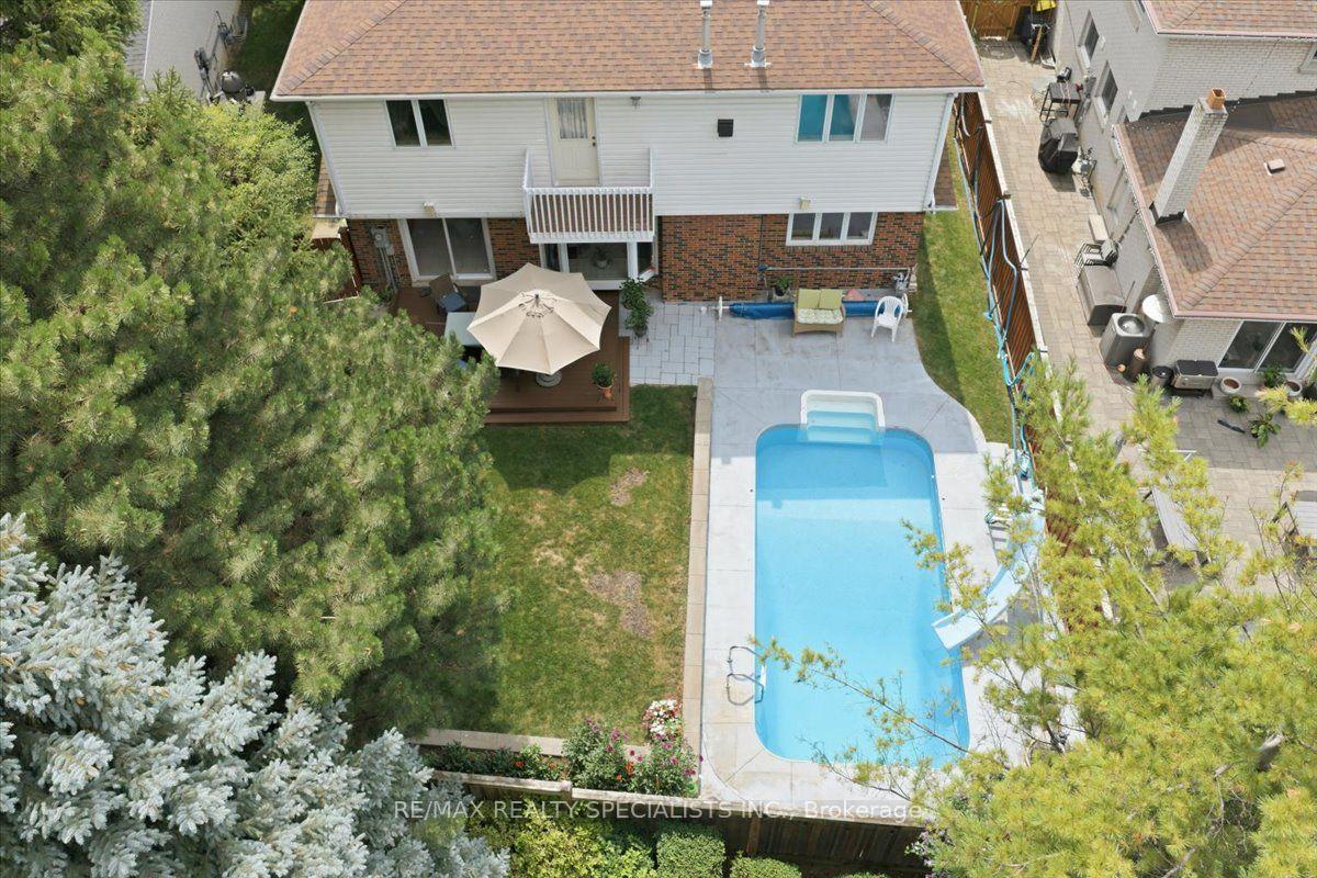 Photo 47 of 1273 Winding Trail, Mississauga, Applewood — HOMEH